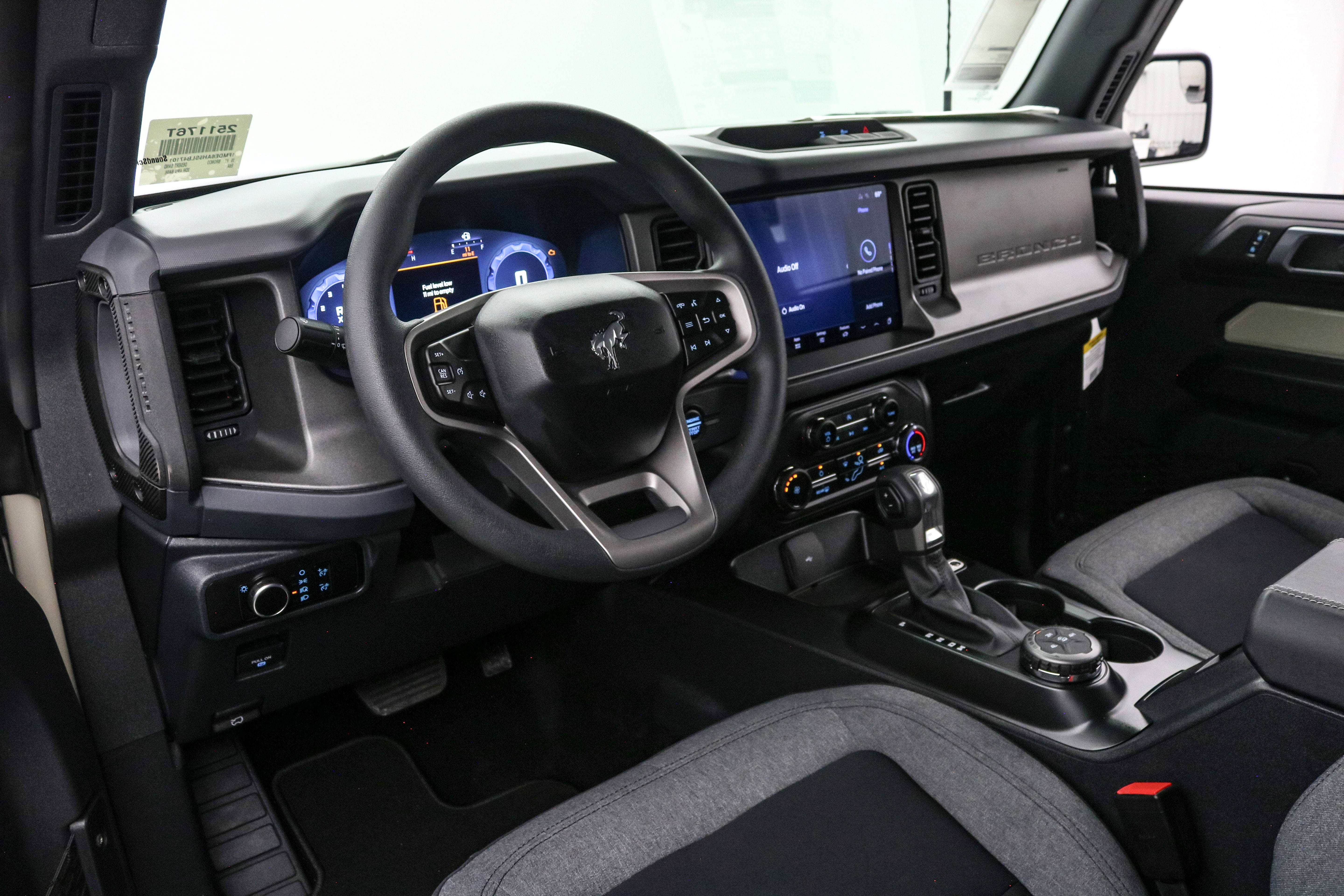 2025 Ford Bronco LMP Vintage