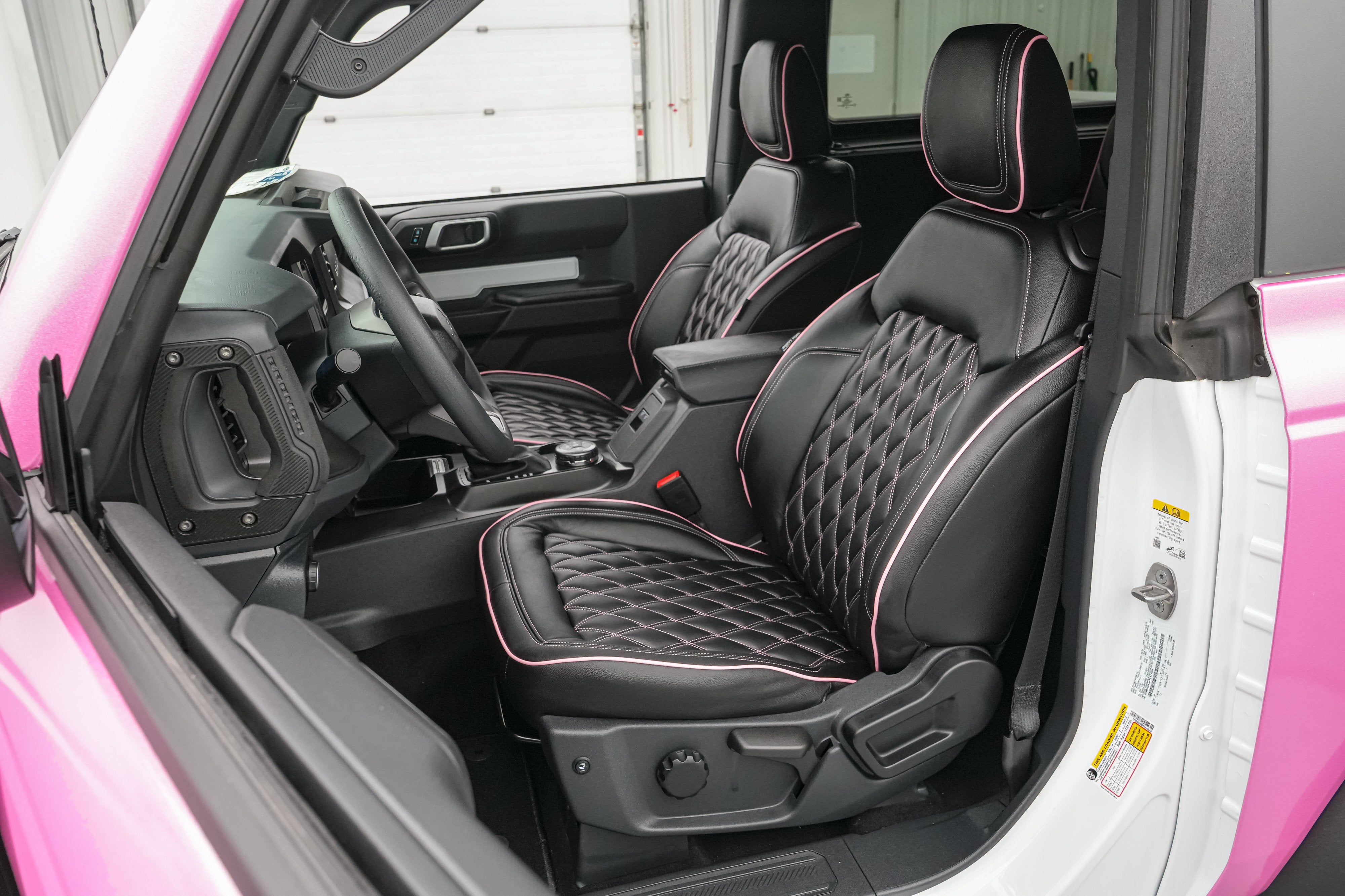 2026 Ford Bronco Vintage Pink Pony
