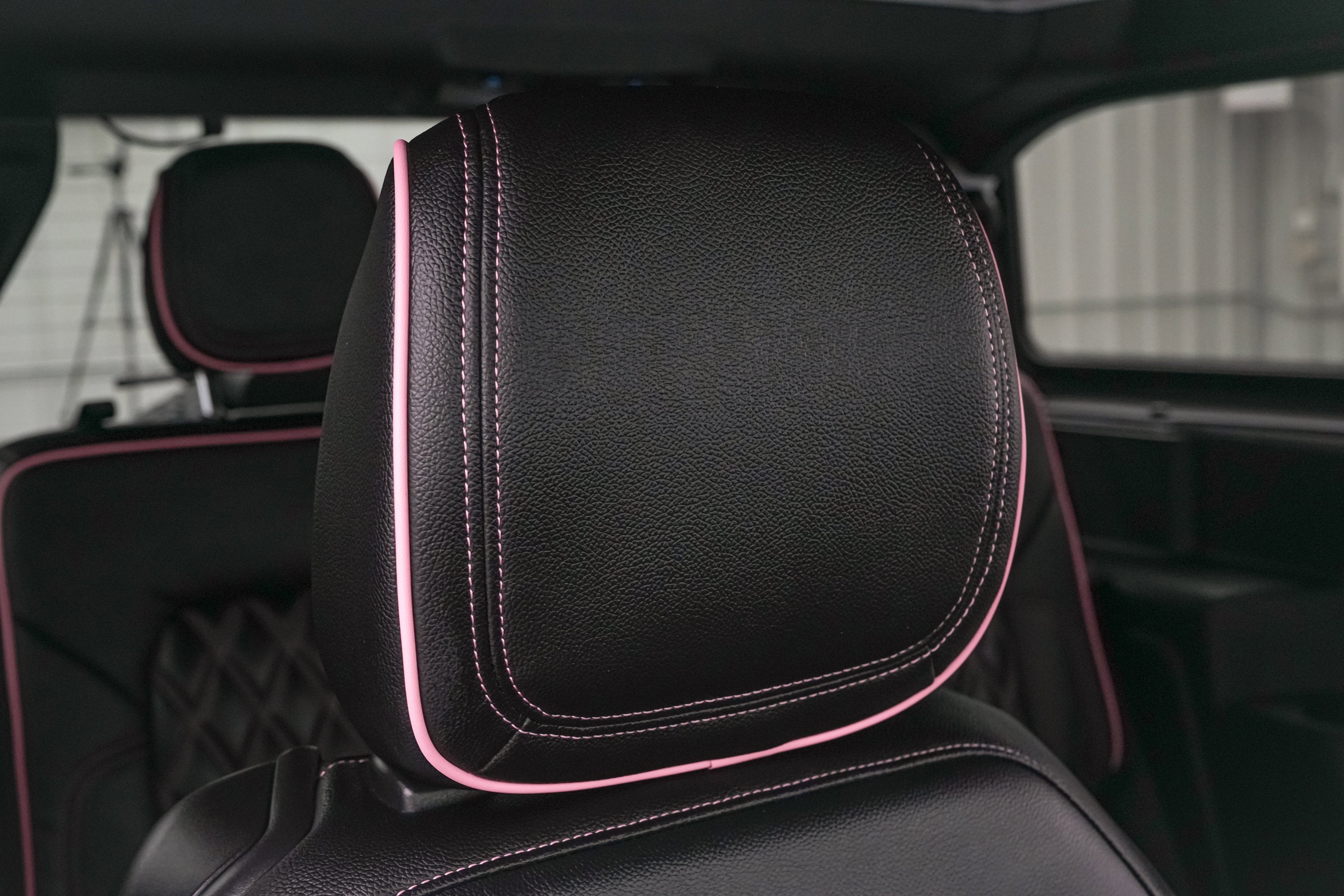 2026 Ford Bronco Vintage Pink Pony