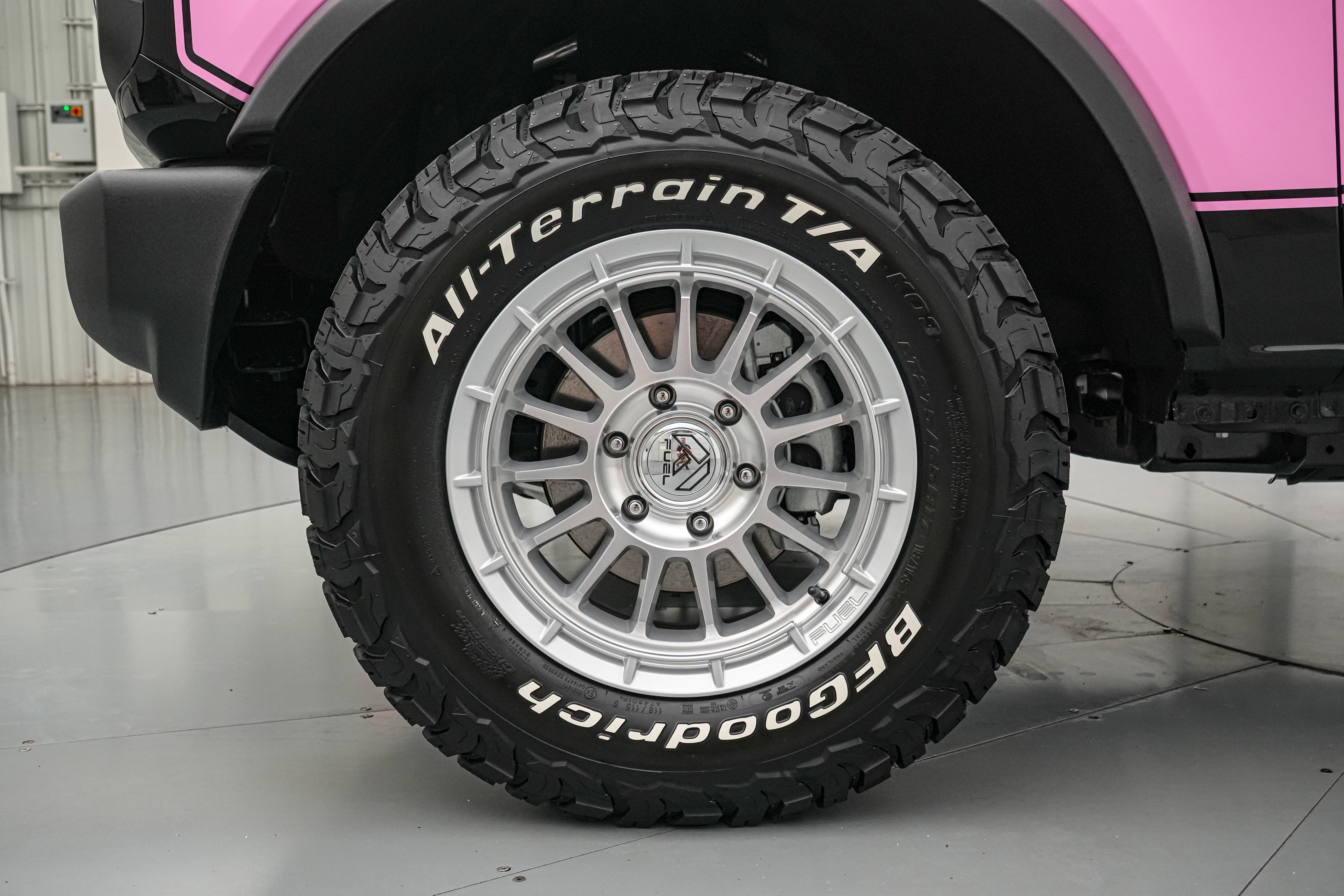 2026 Ford Bronco Vintage Pink