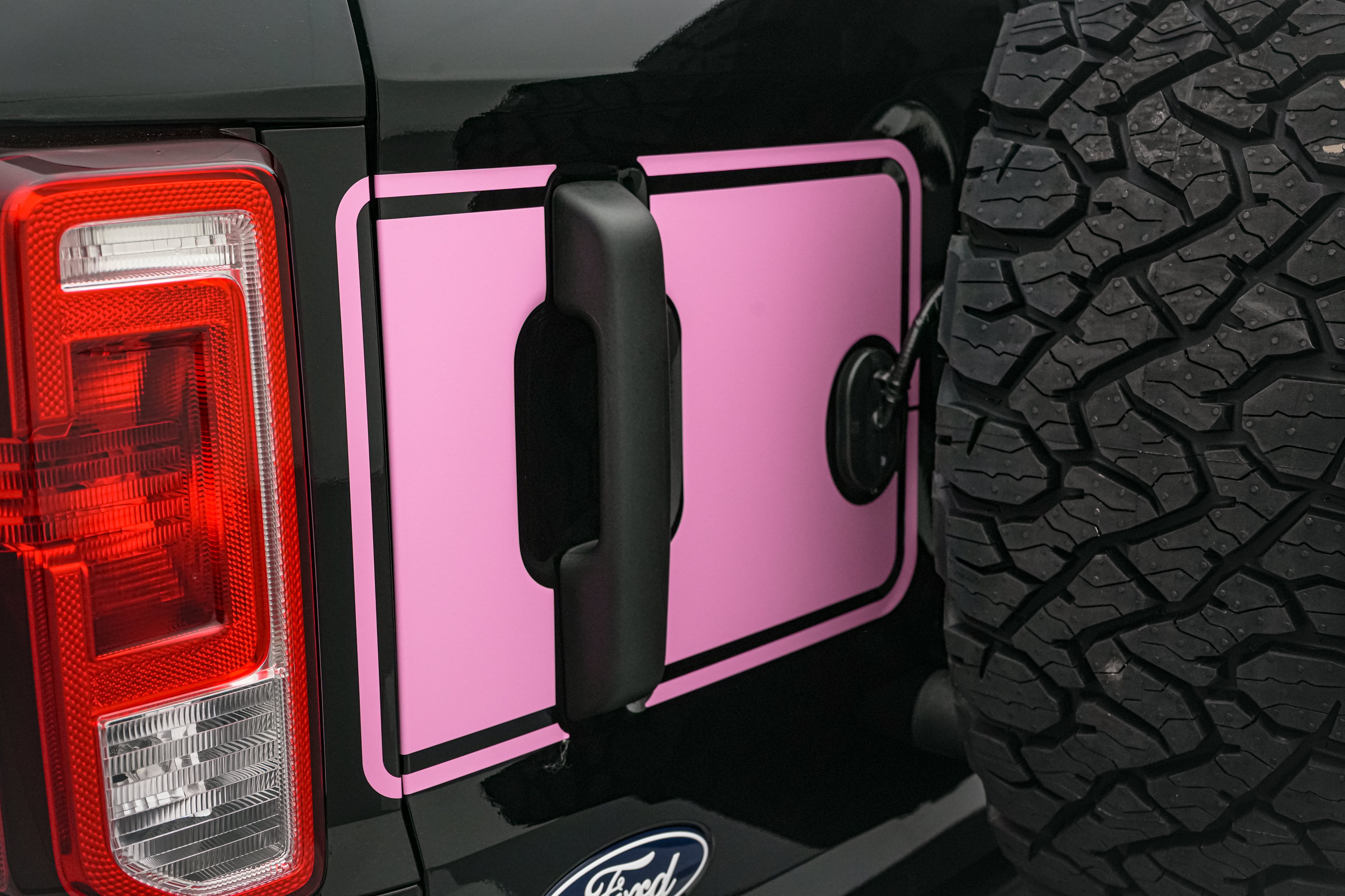 2026 Ford Bronco Vintage Pink