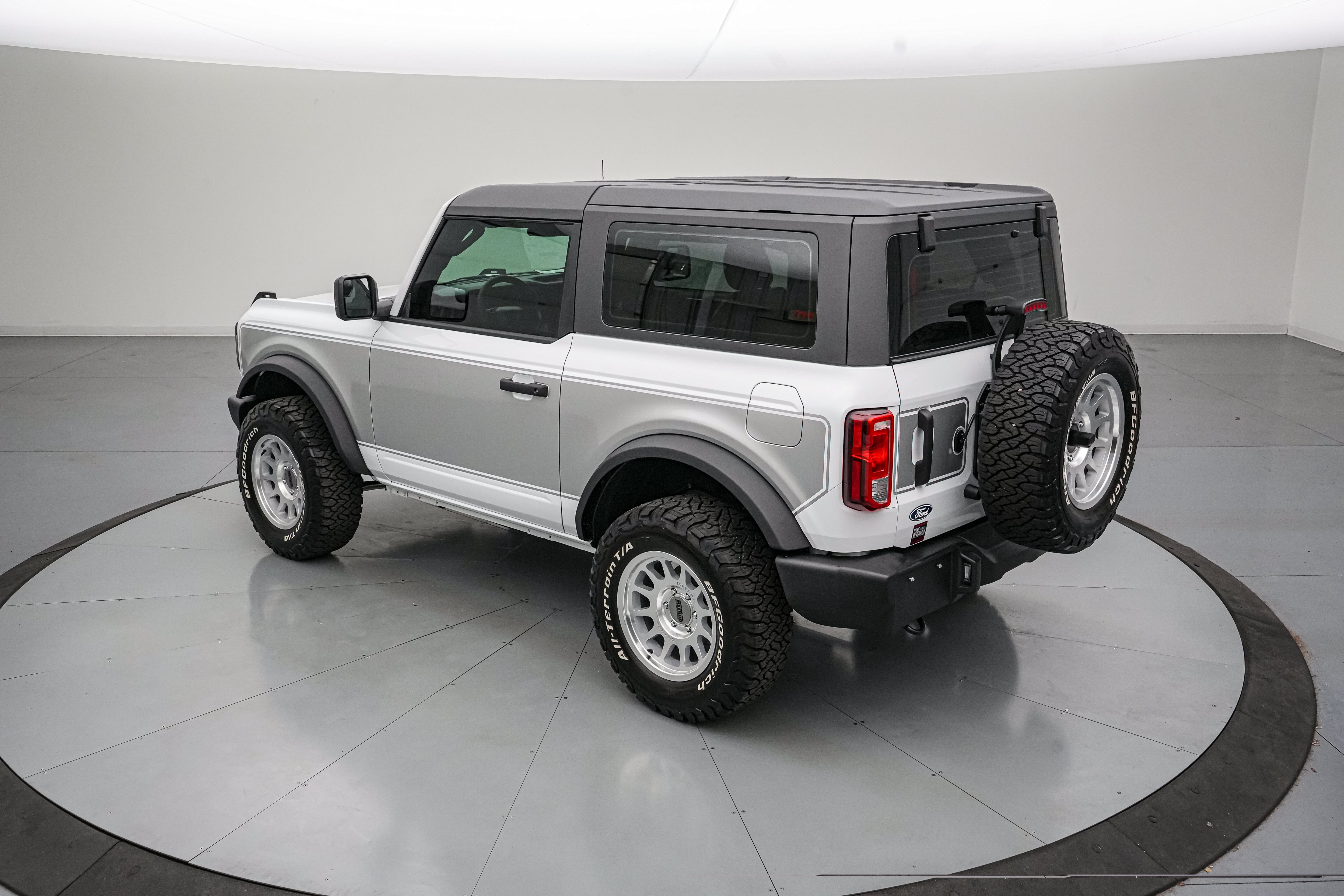2026 Ford Bronco Vintage