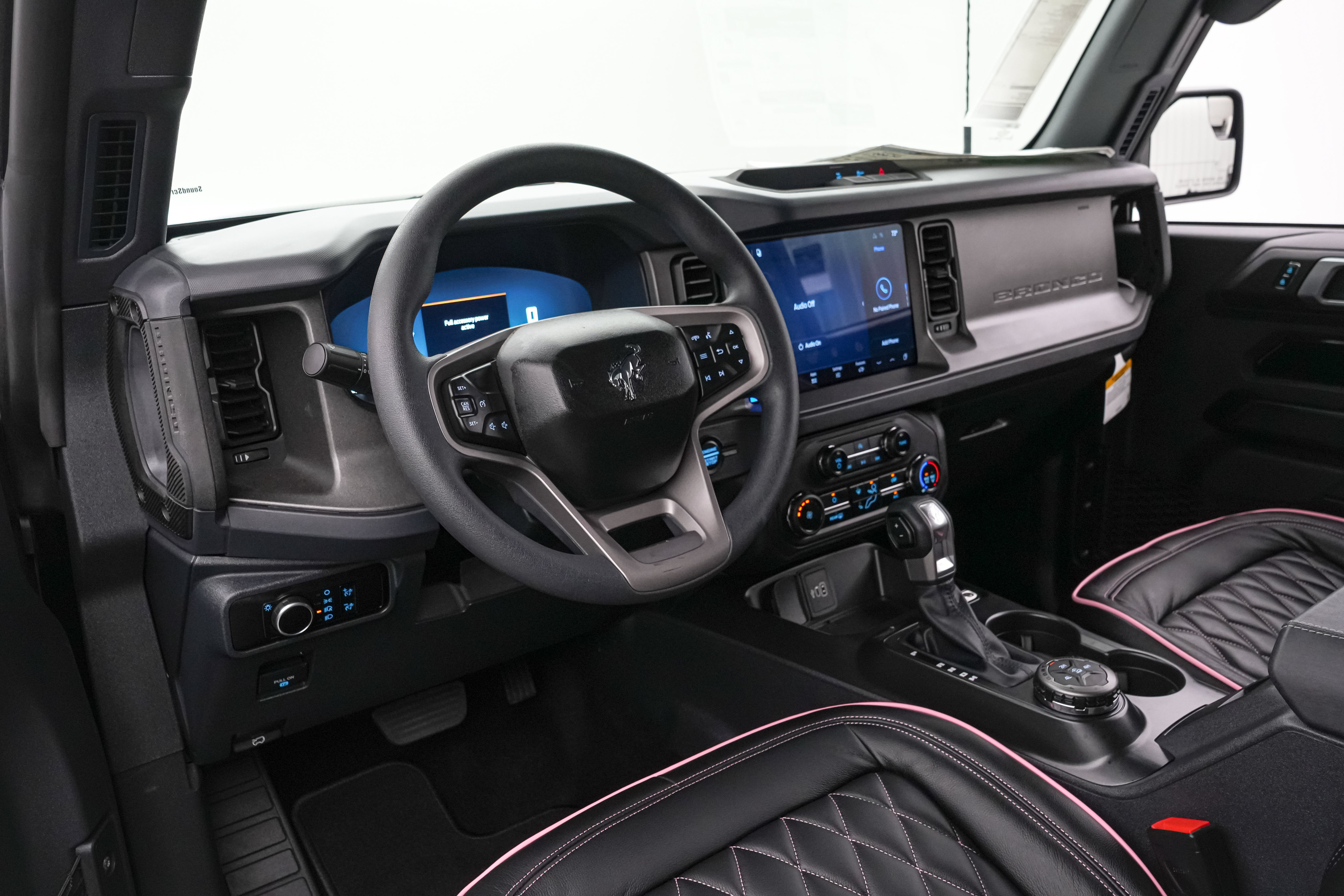 2026 Ford Bronco Vintage Pink
