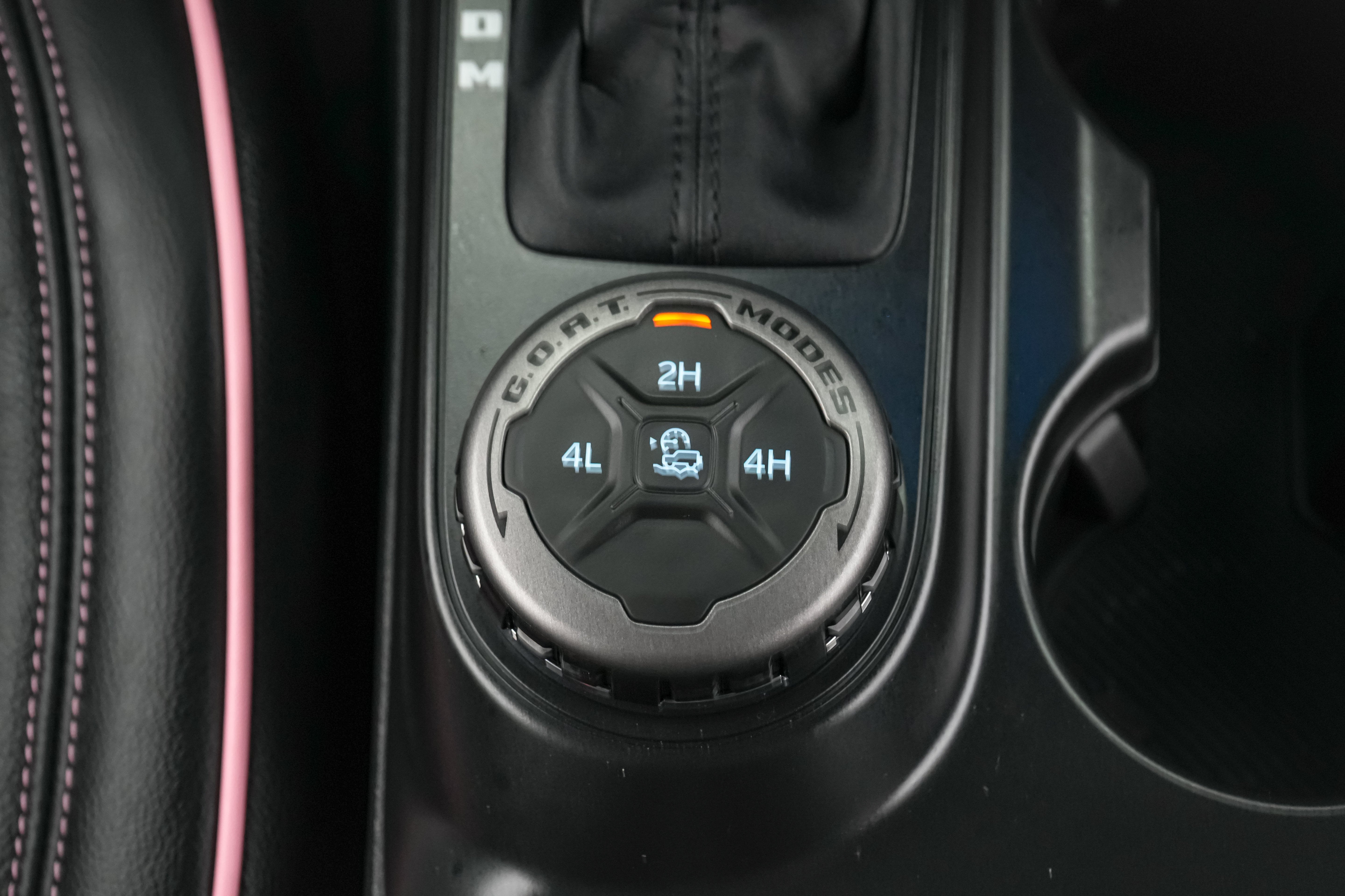 2026 Ford Bronco Vintage Pink