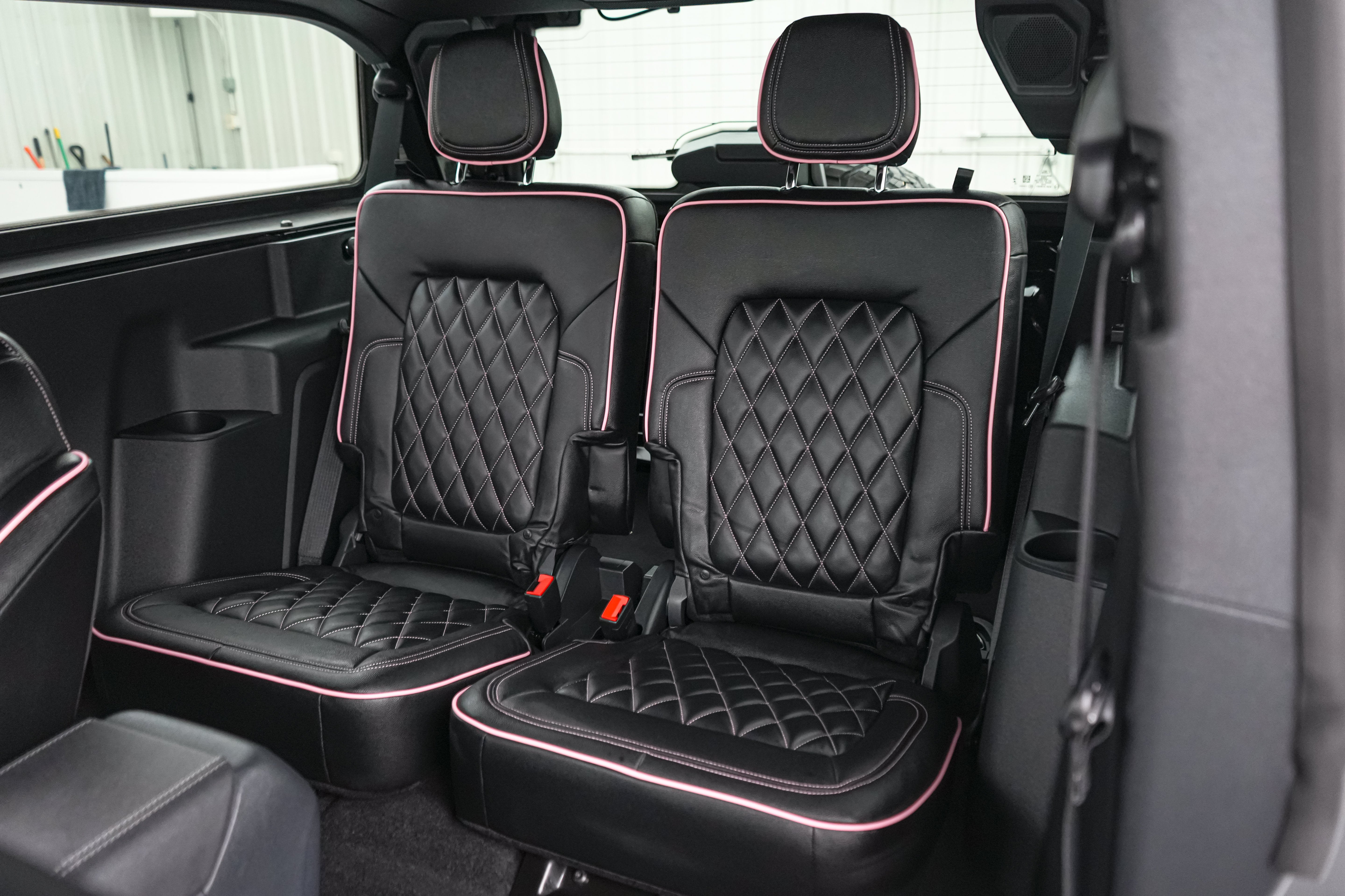 2026 Ford Bronco Vintage Pink