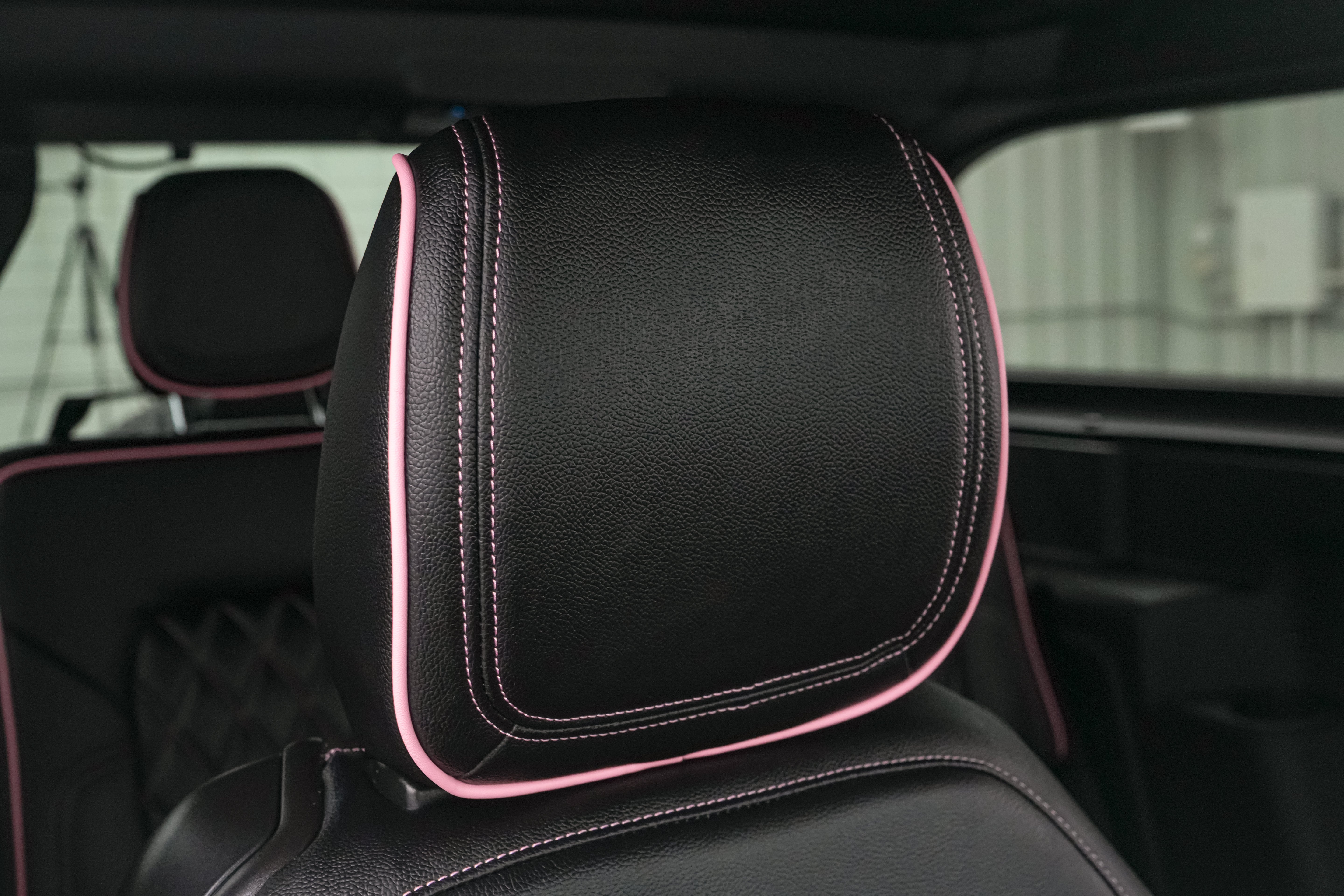 2026 Ford Bronco Vintage Pink