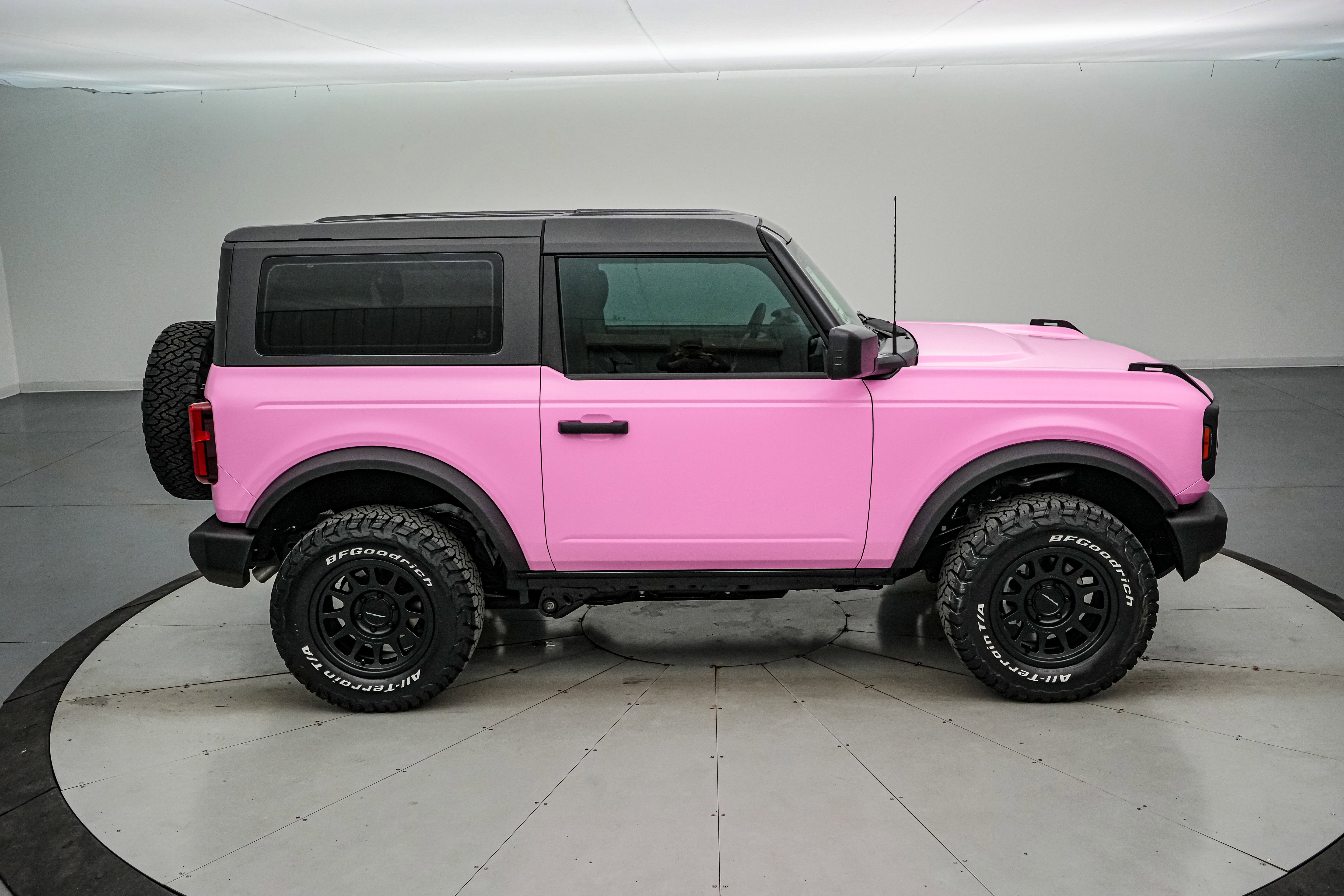 2025 Ford Bronco LMP Vintage