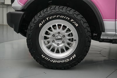 2026 Ford Bronco Vintage Pink
