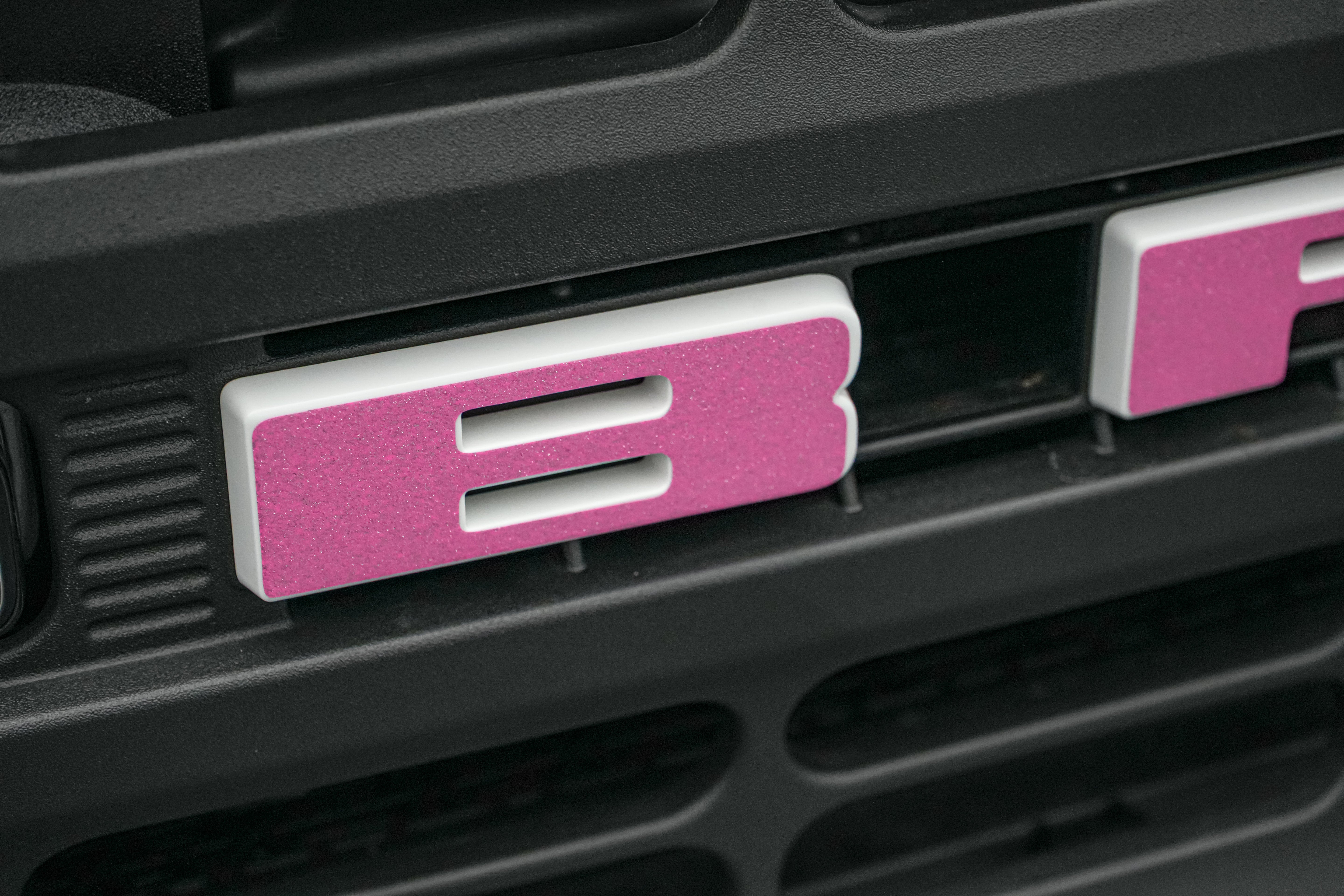 2026 Ford Bronco Vintage Pink
