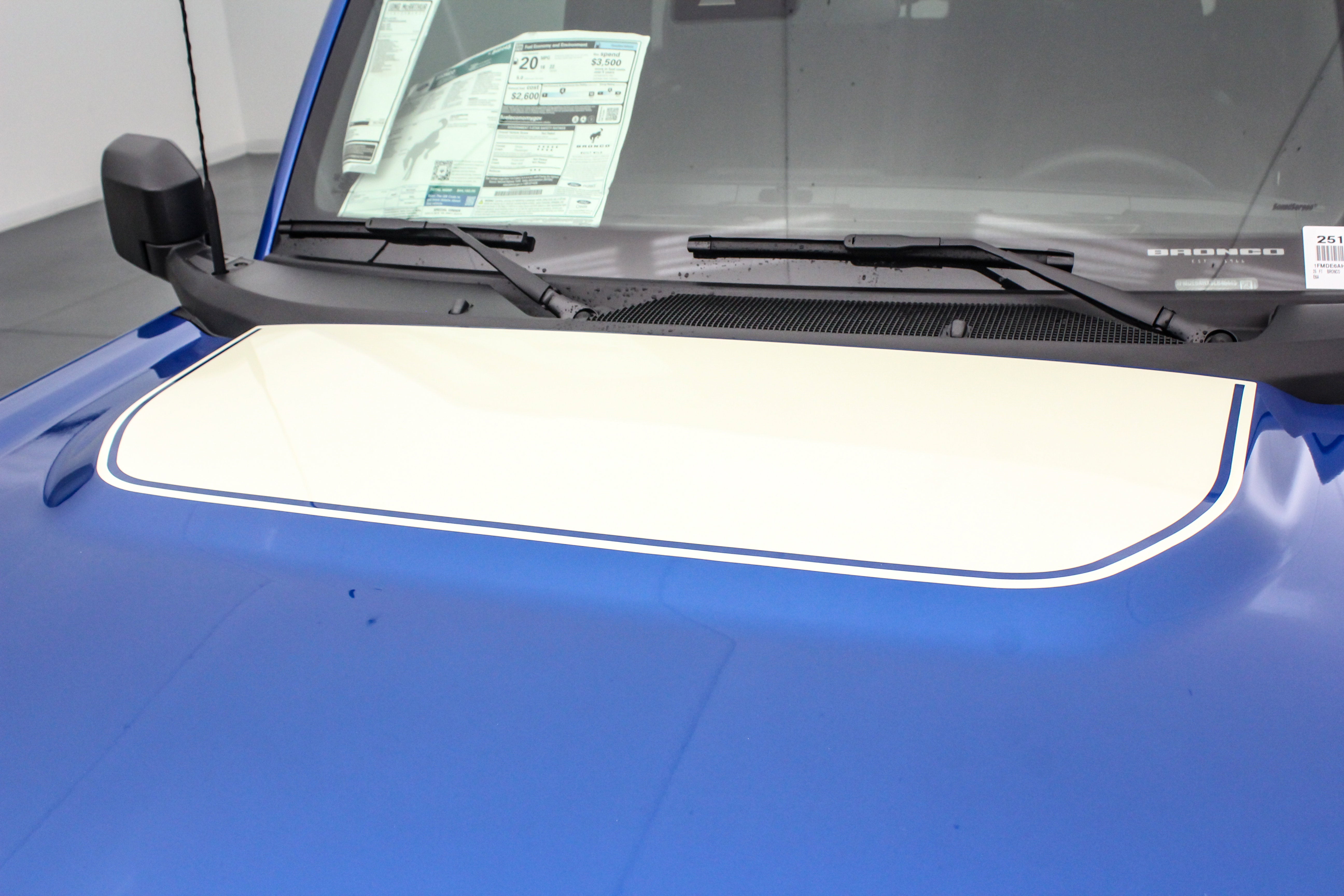 2025 Ford Bronco LMP Vintage