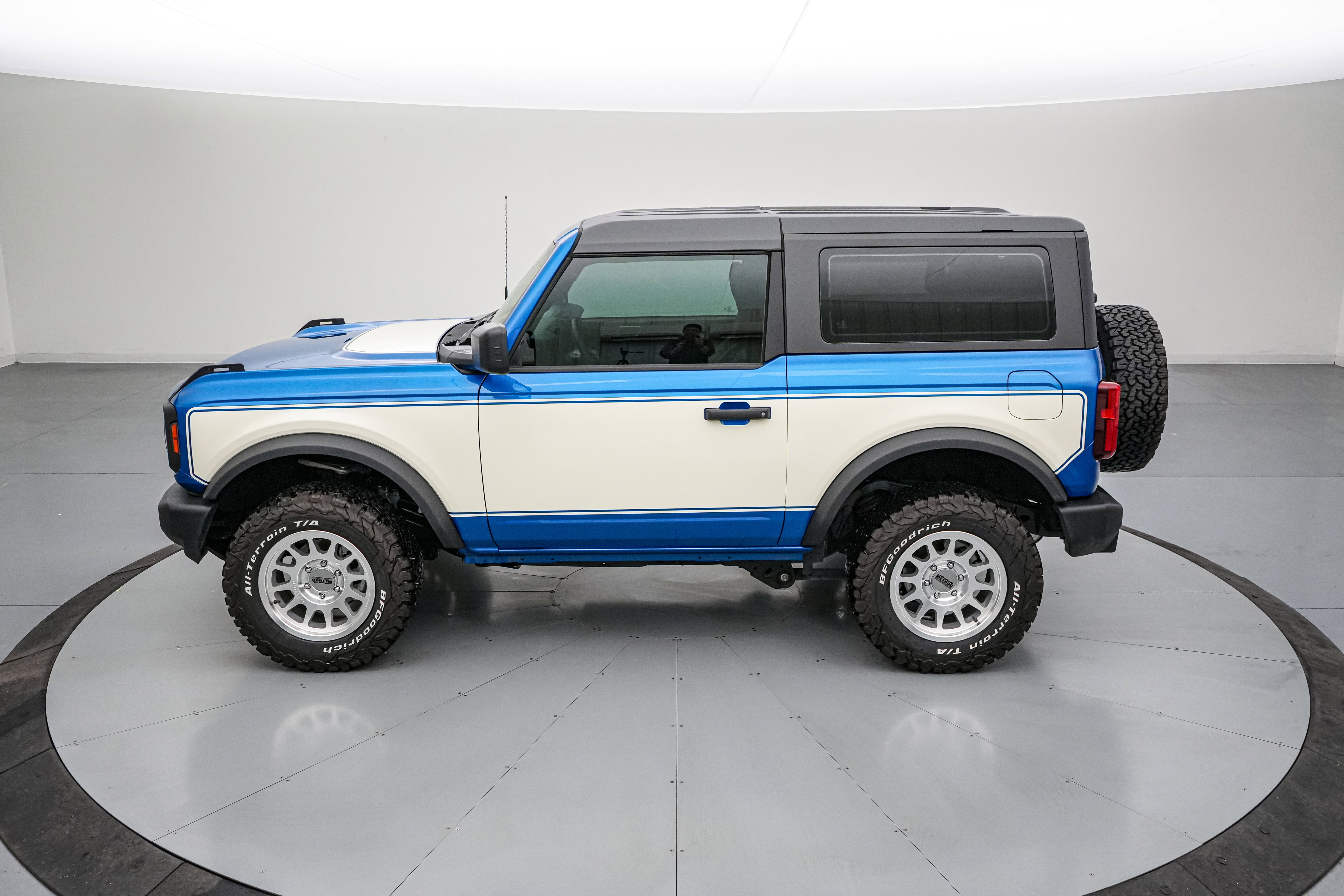 2025 Ford Bronco LMP Vintage