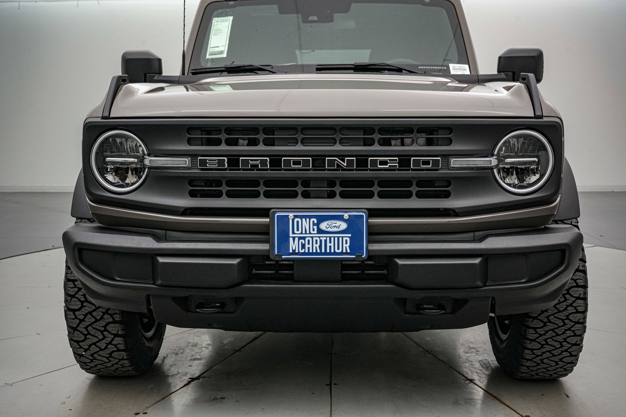 2025 Ford Bronco LMP Vintage