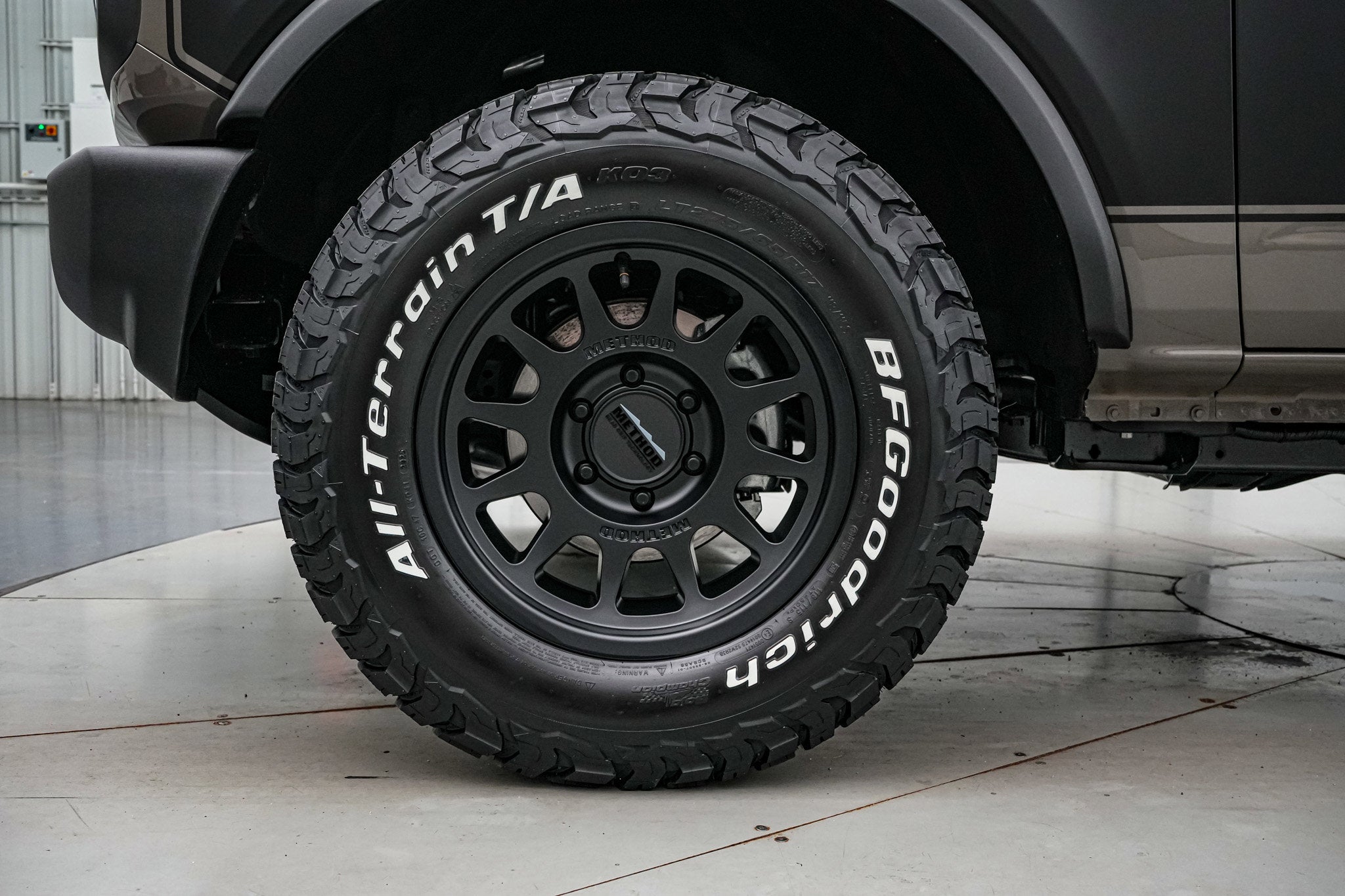 2025 Ford Bronco LMP Vintage