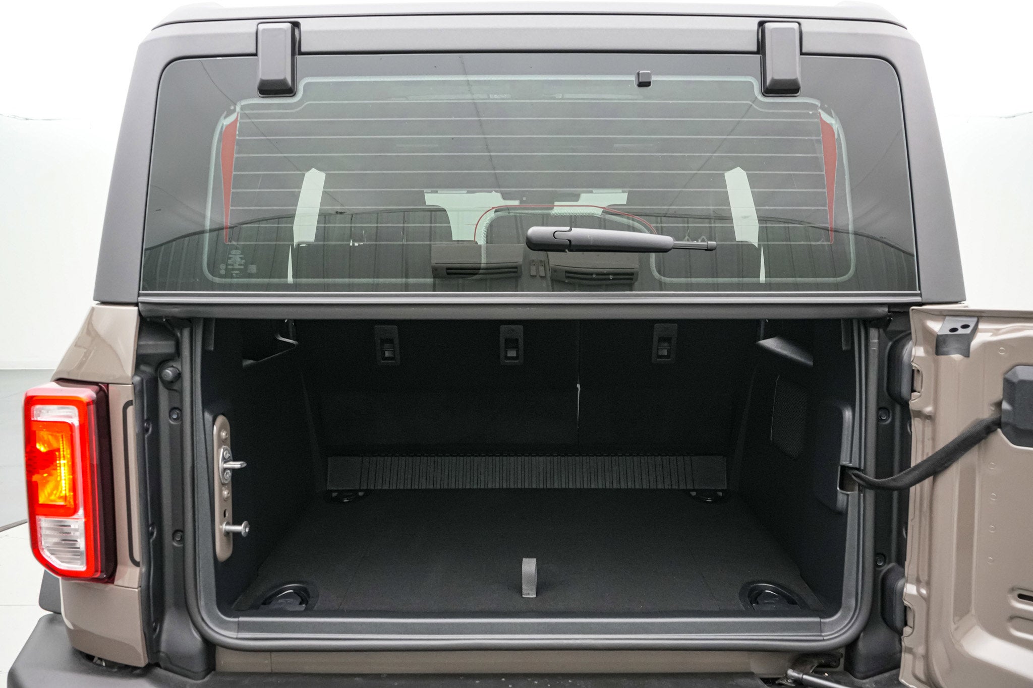 2025 Ford Bronco LMP Vintage