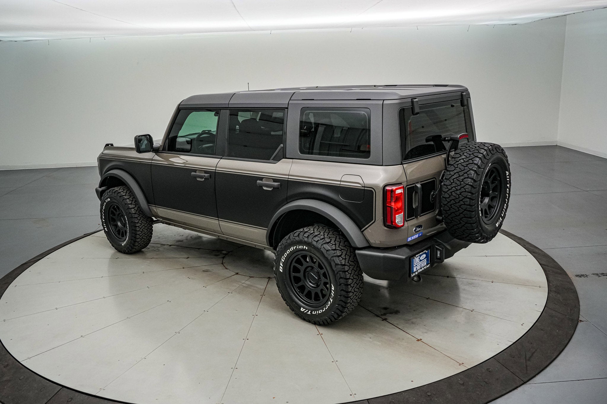 2025 Ford Bronco LMP Vintage