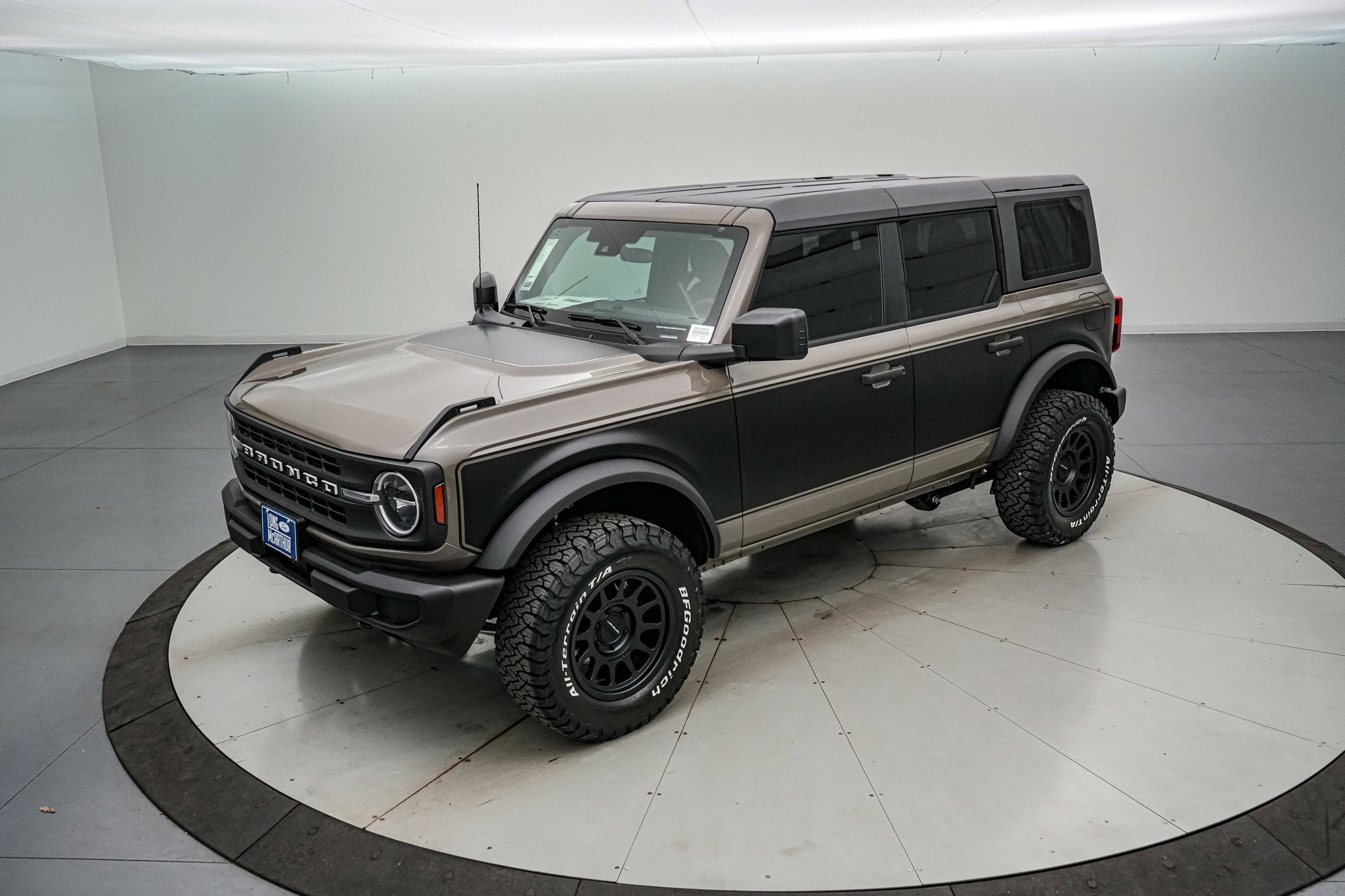 2025 Ford Bronco LMP Vintage