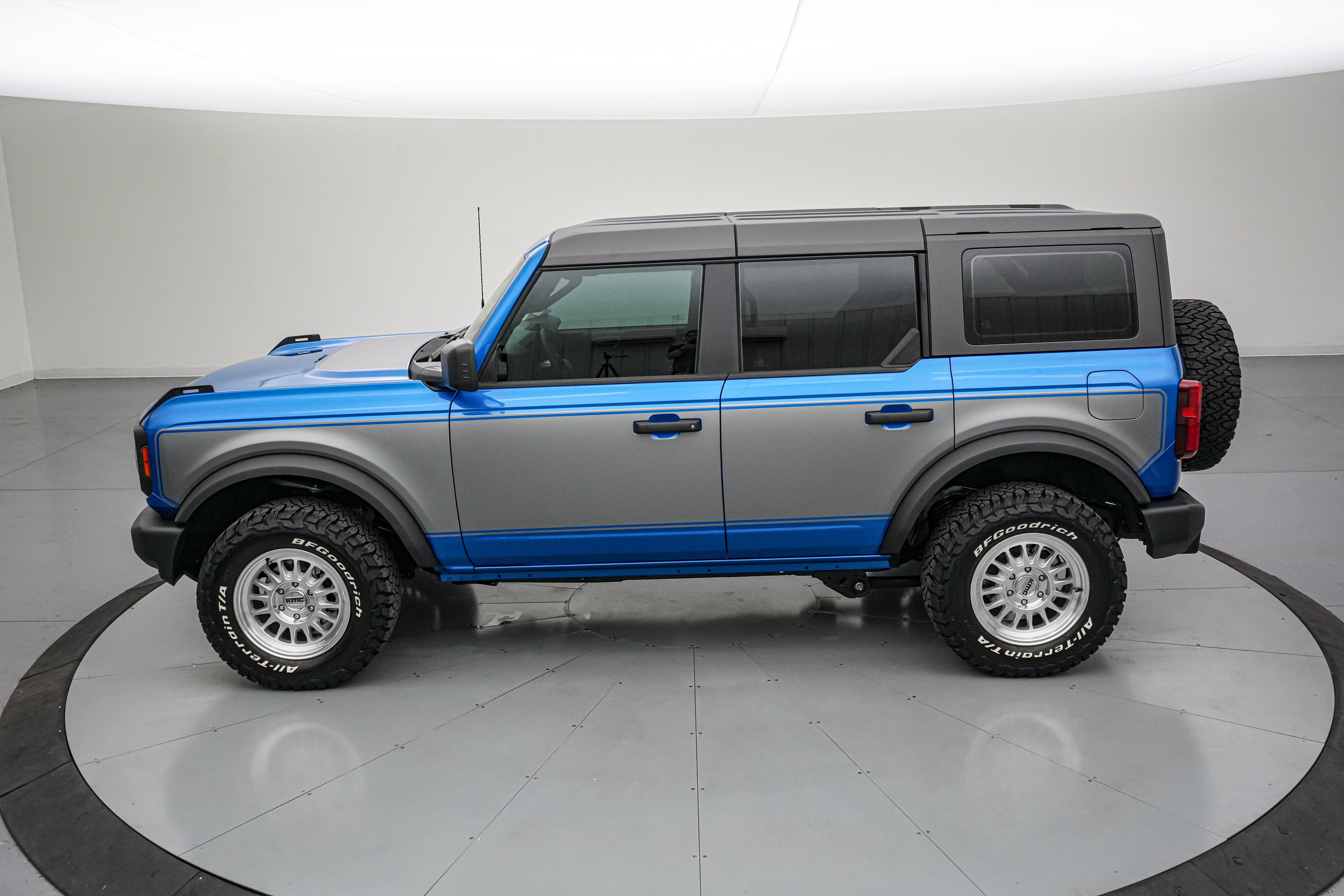 2026 Ford Bronco Vintage