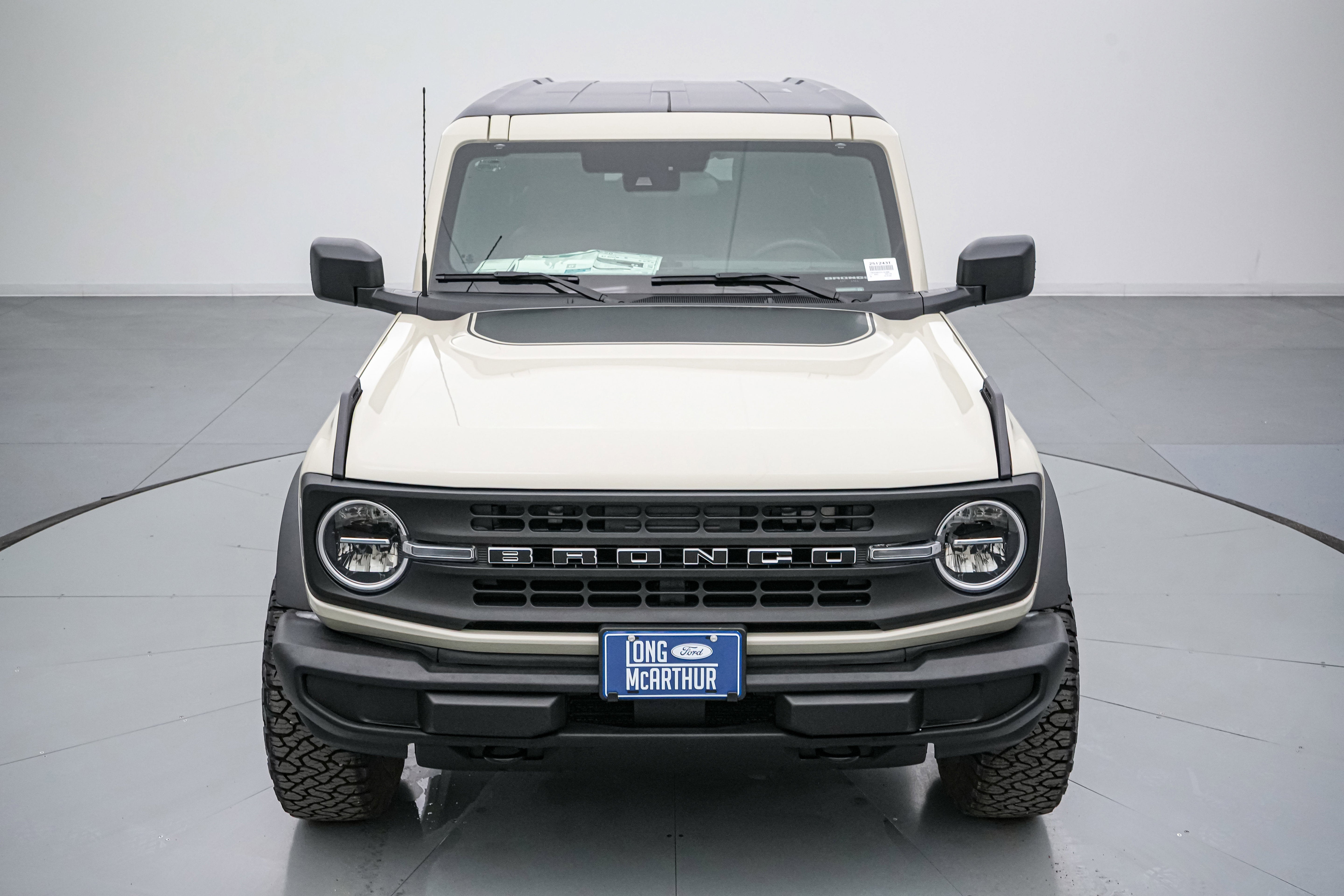 2025 Ford Bronco LMP Vintage
