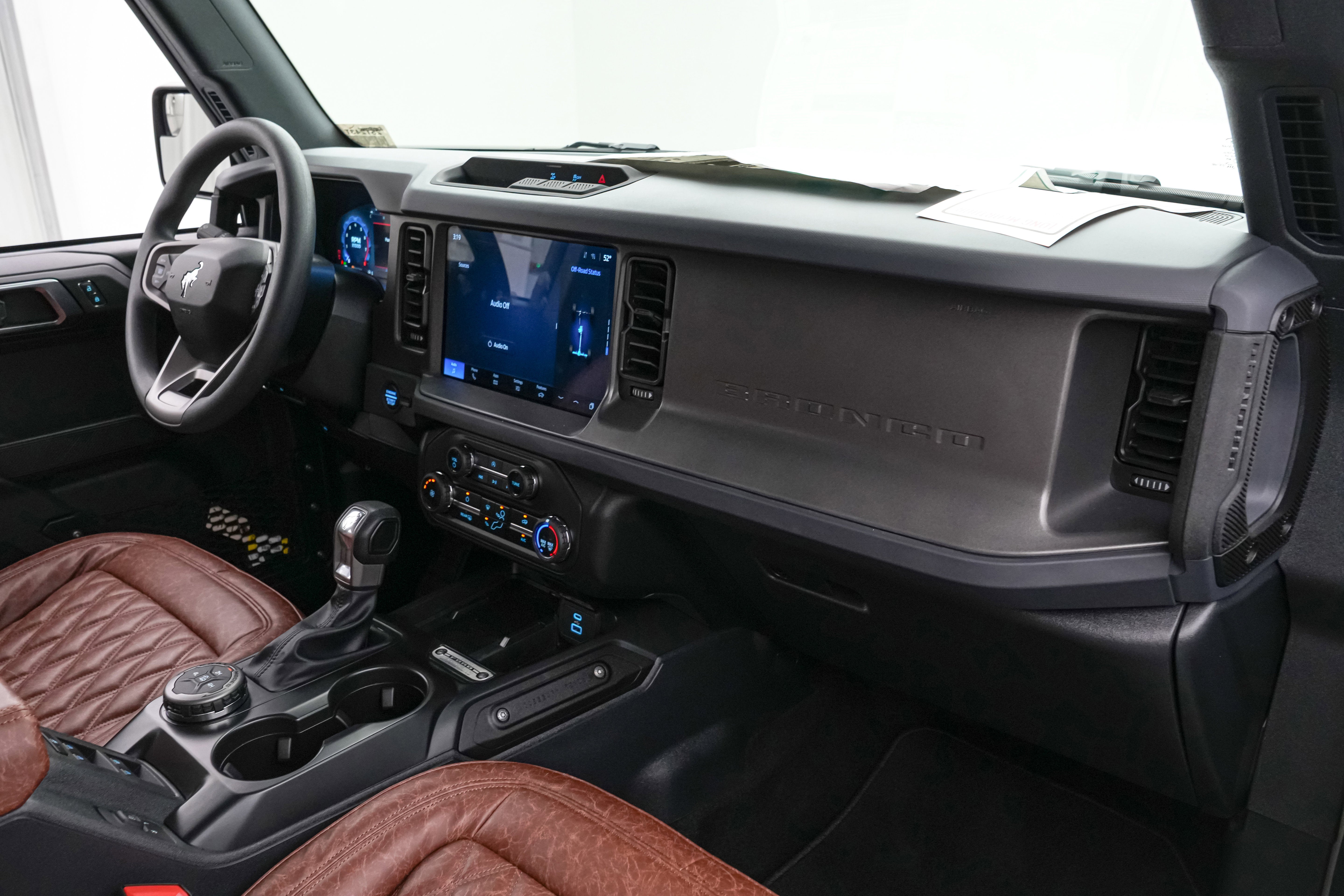 2025 Ford Bronco LMP Vintage