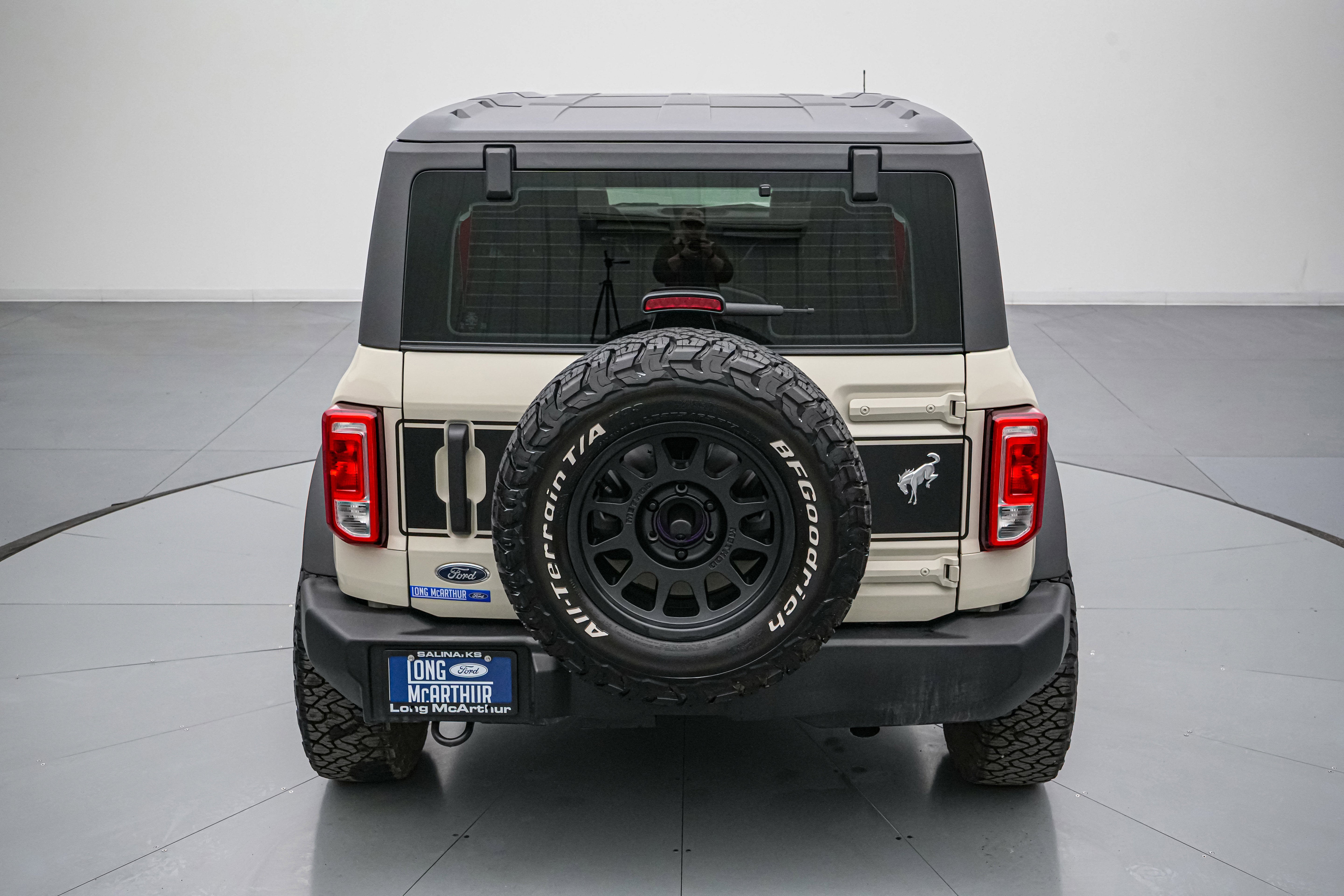 2025 Ford Bronco LMP Vintage