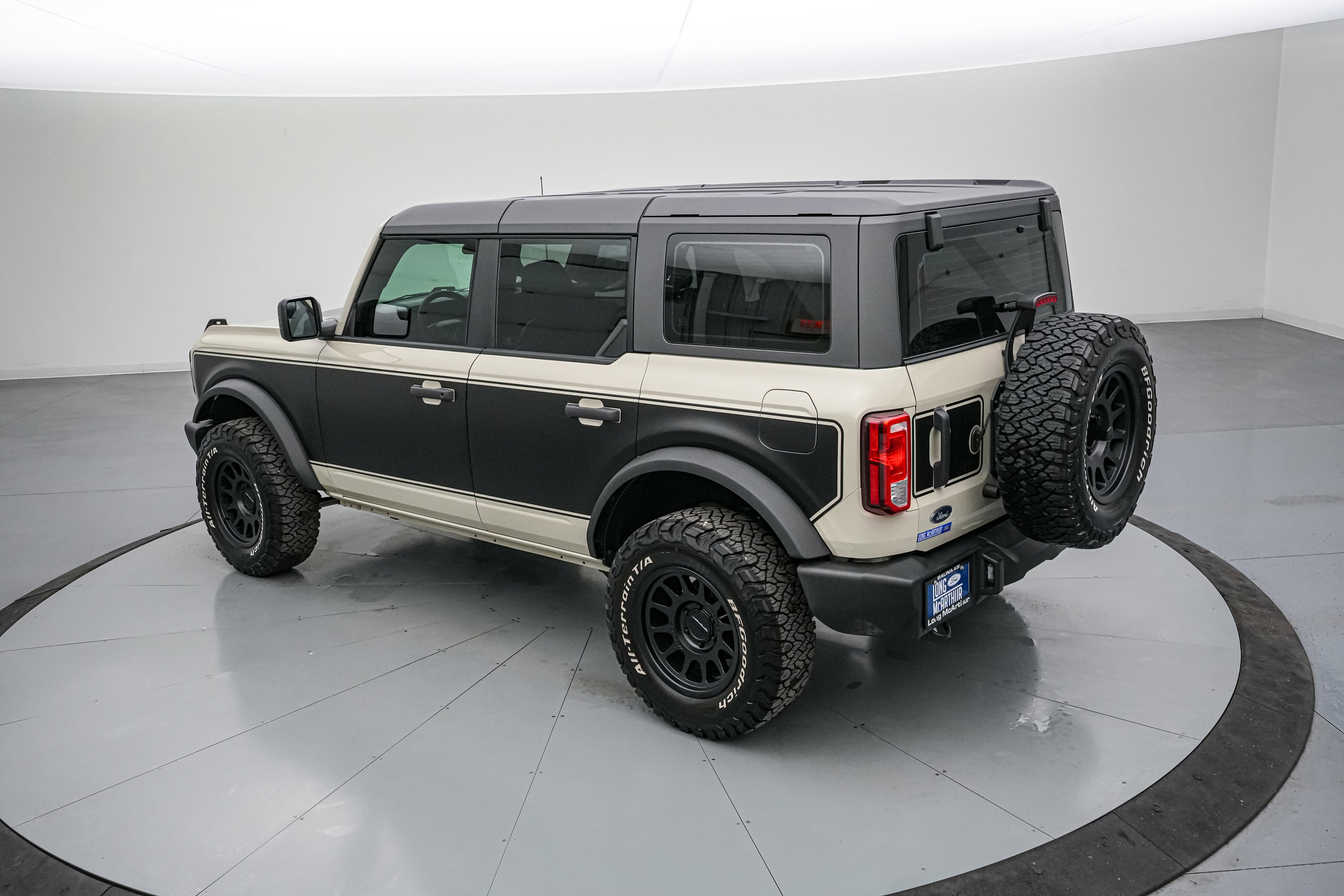 2025 Ford Bronco LMP Vintage