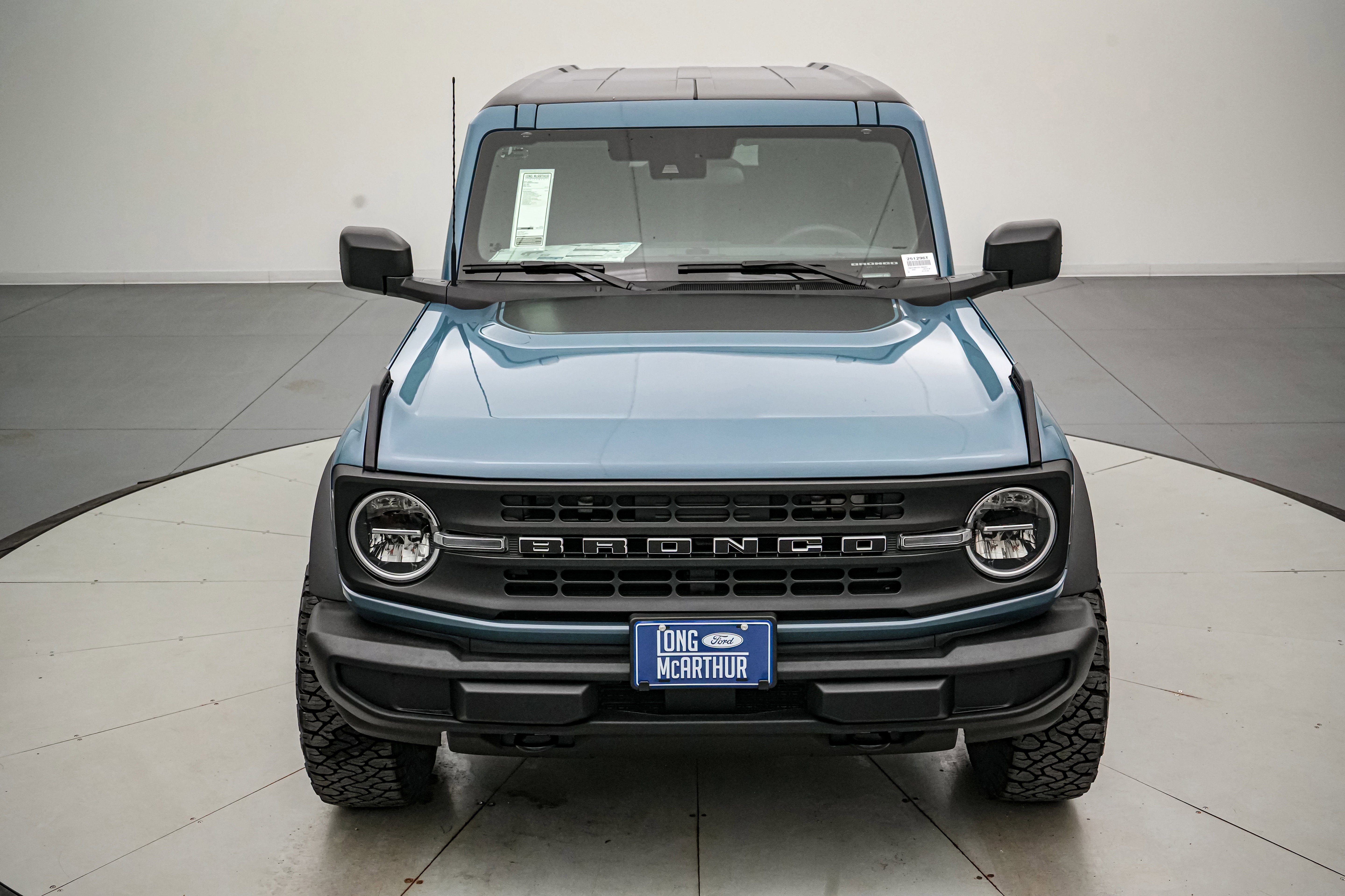 2025 Ford Bronco LMP Vintage