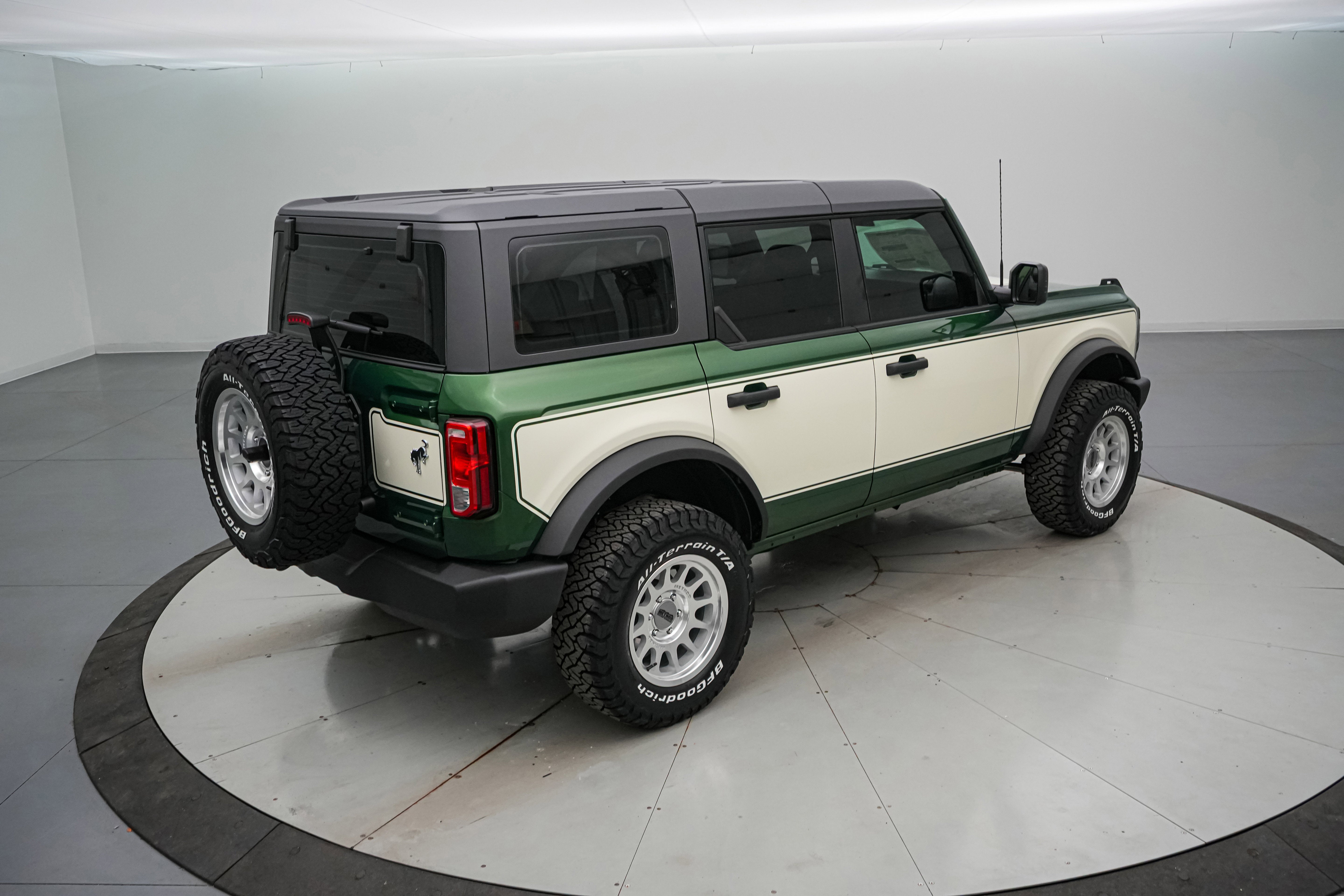 2025 Ford Bronco LMP Vintage