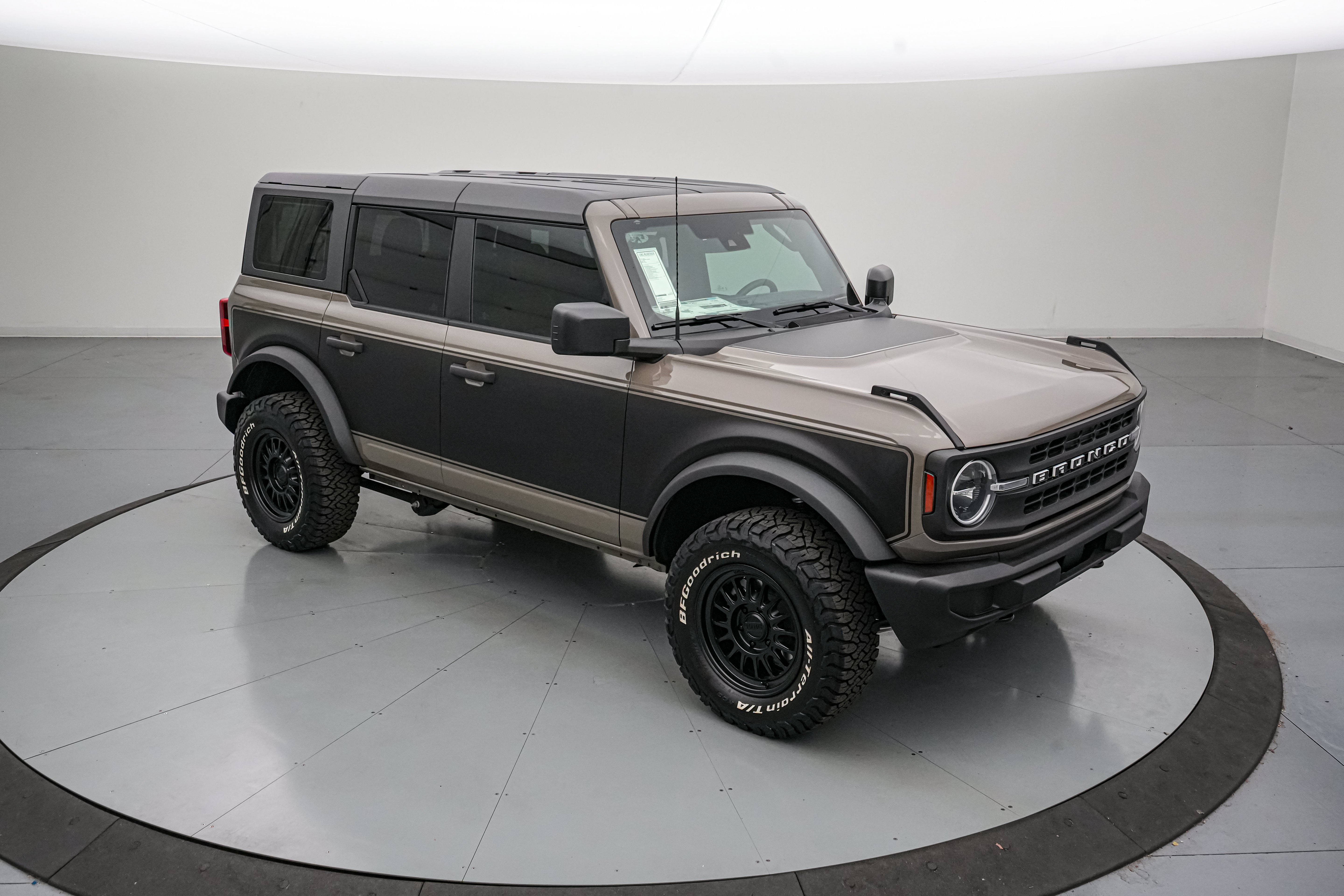 2026 Ford Bronco Vintage