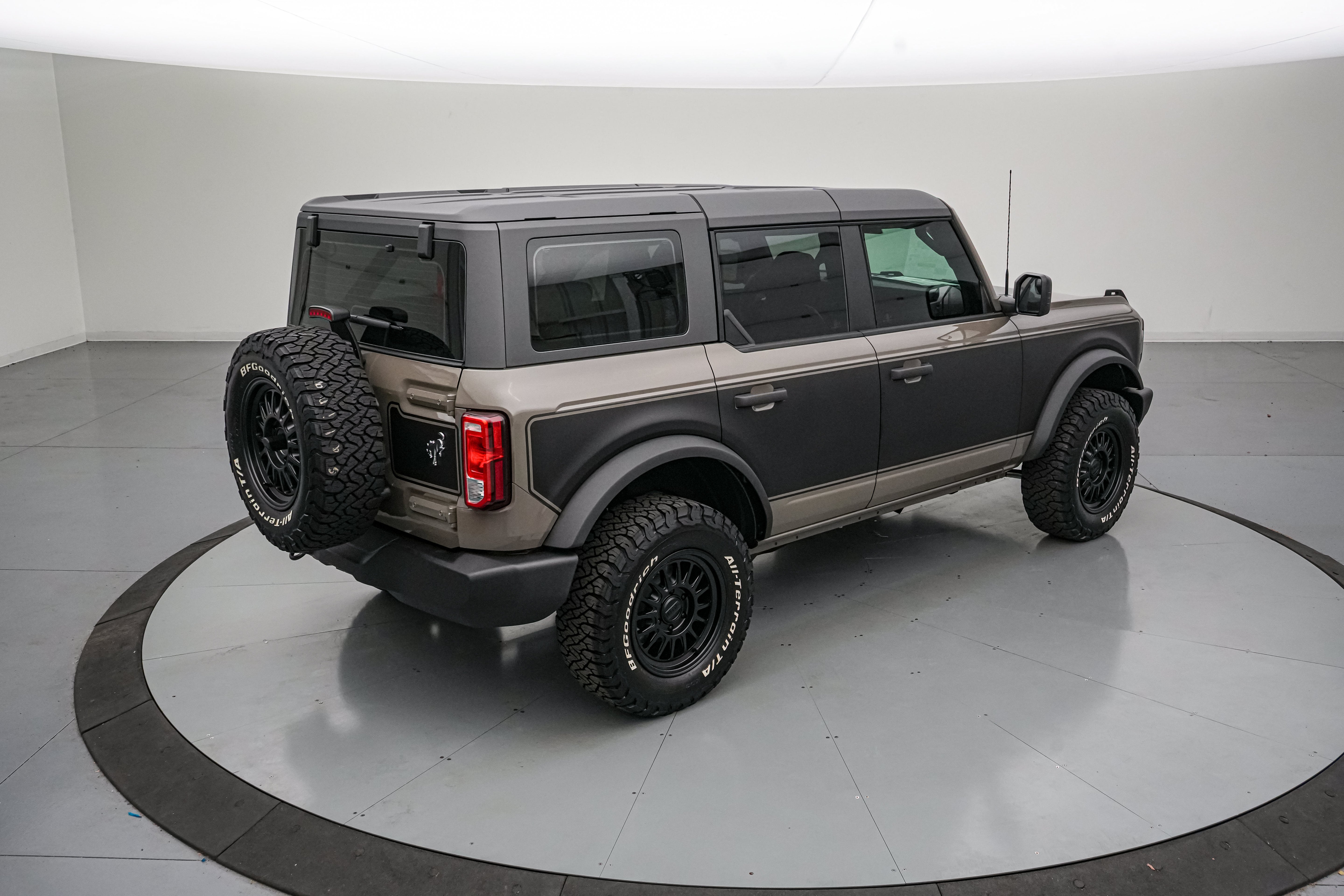 2026 Ford Bronco Vintage