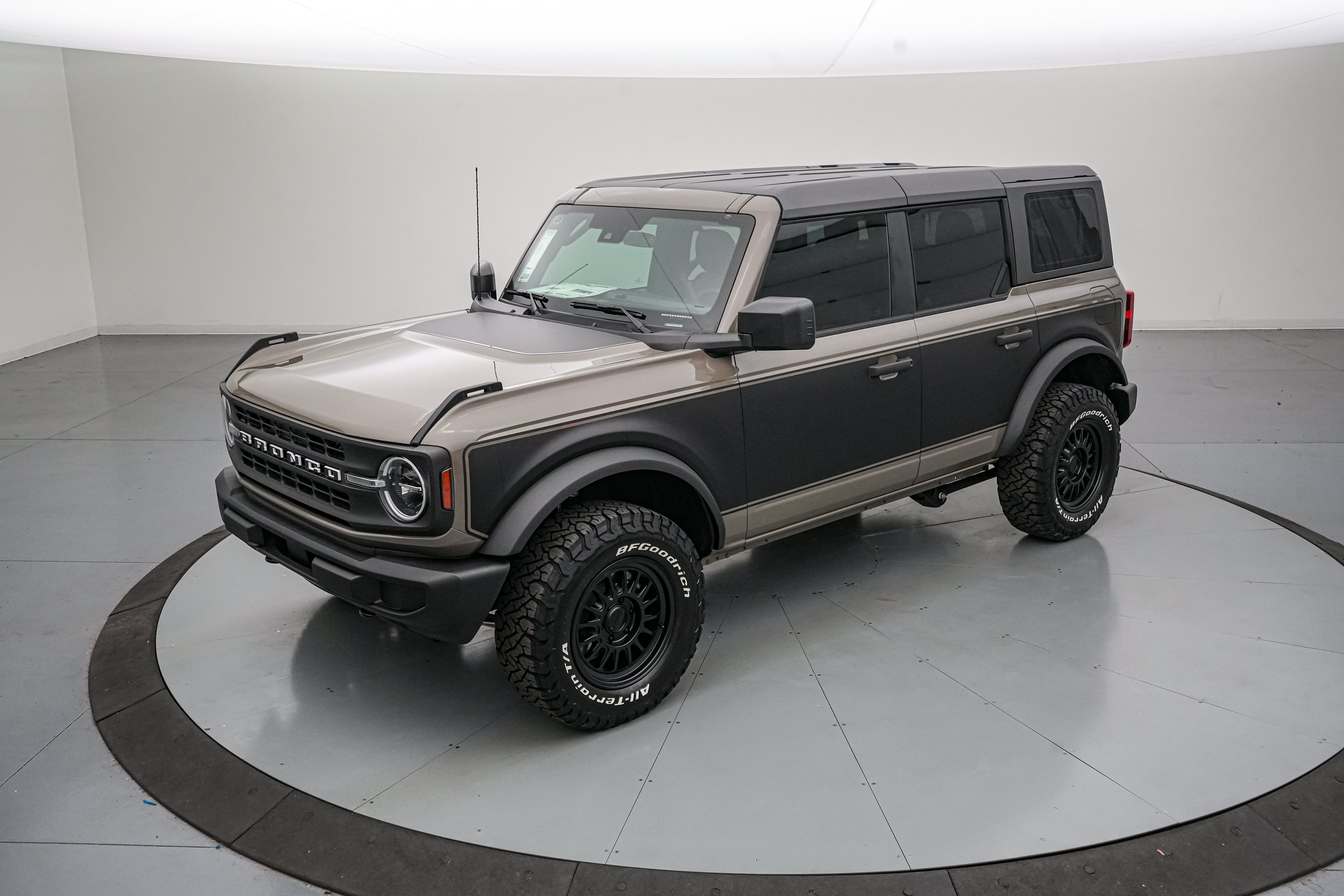 2026 Ford Bronco Vintage