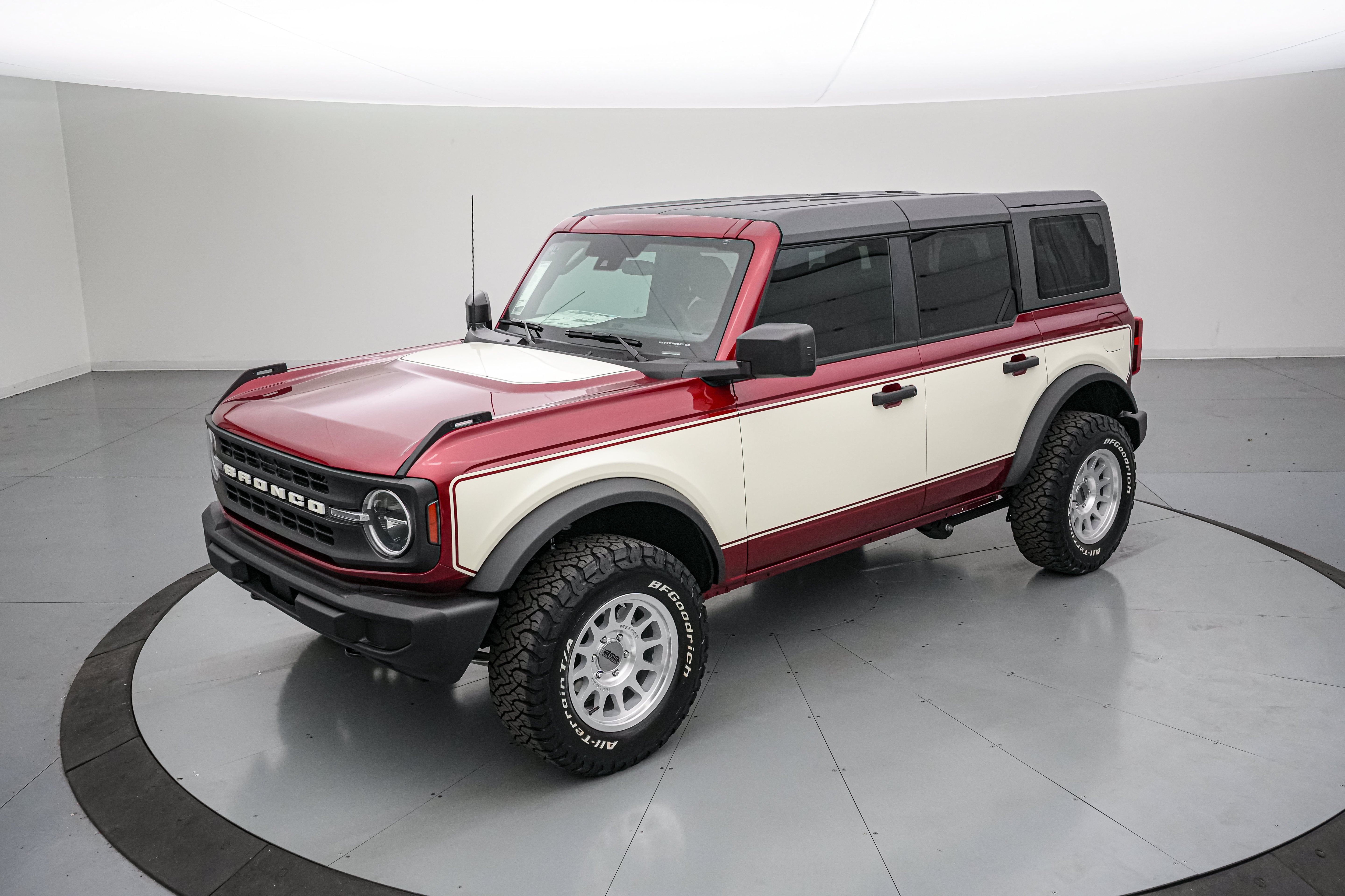 2026 Ford Bronco Vintage