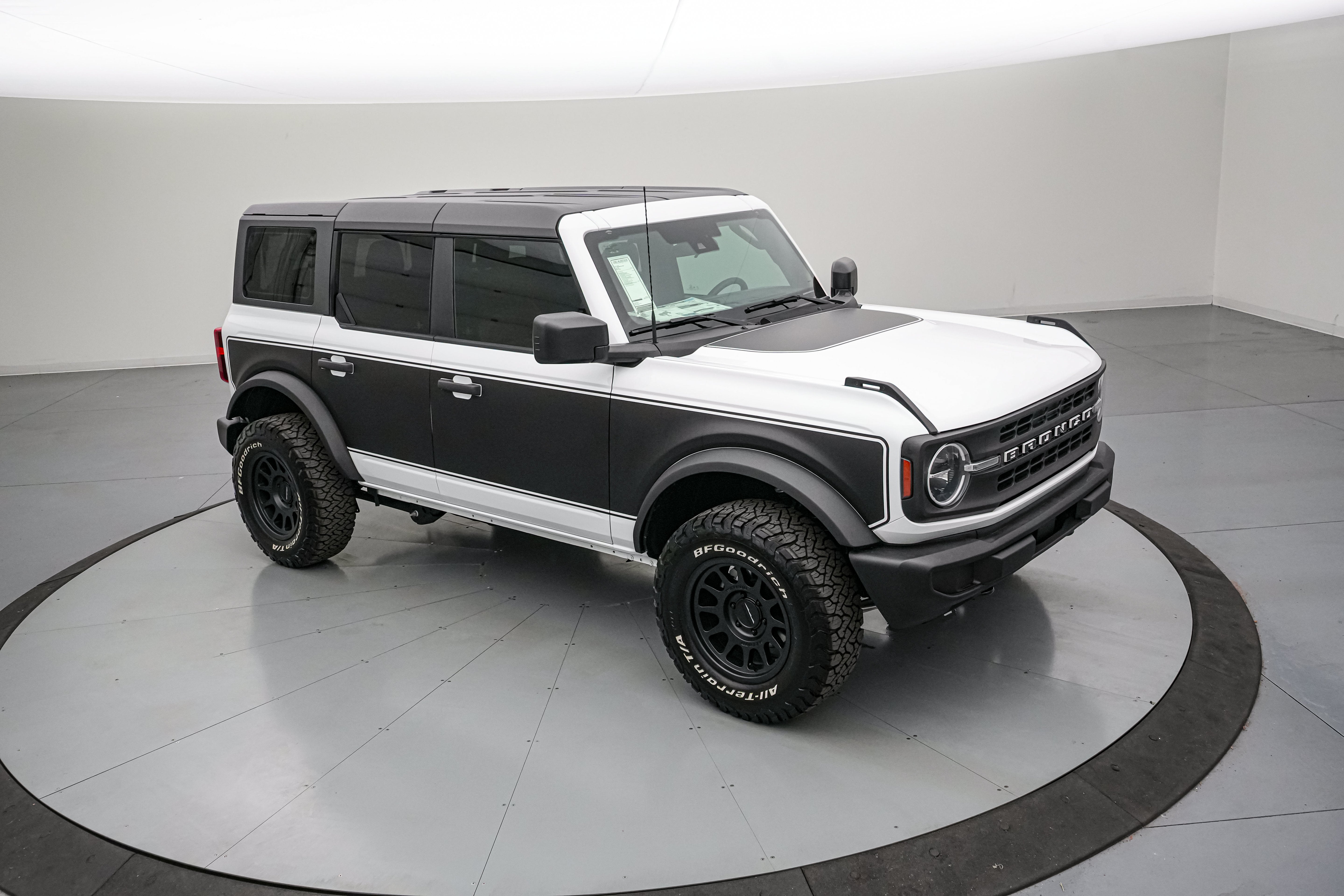 2026 Ford Bronco Vintage