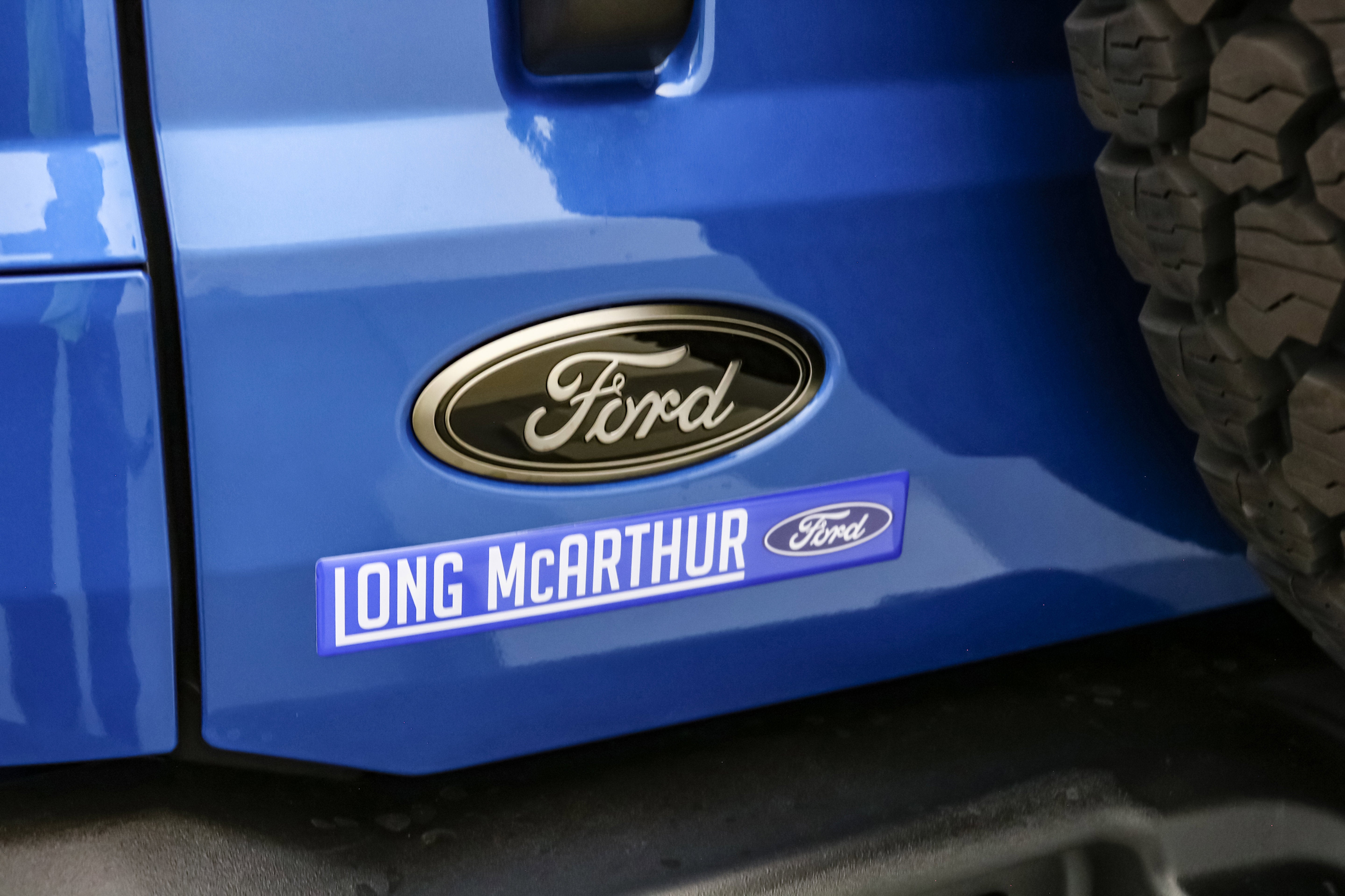 2025 Ford Bronco Big Bend w/Dark Trail Package