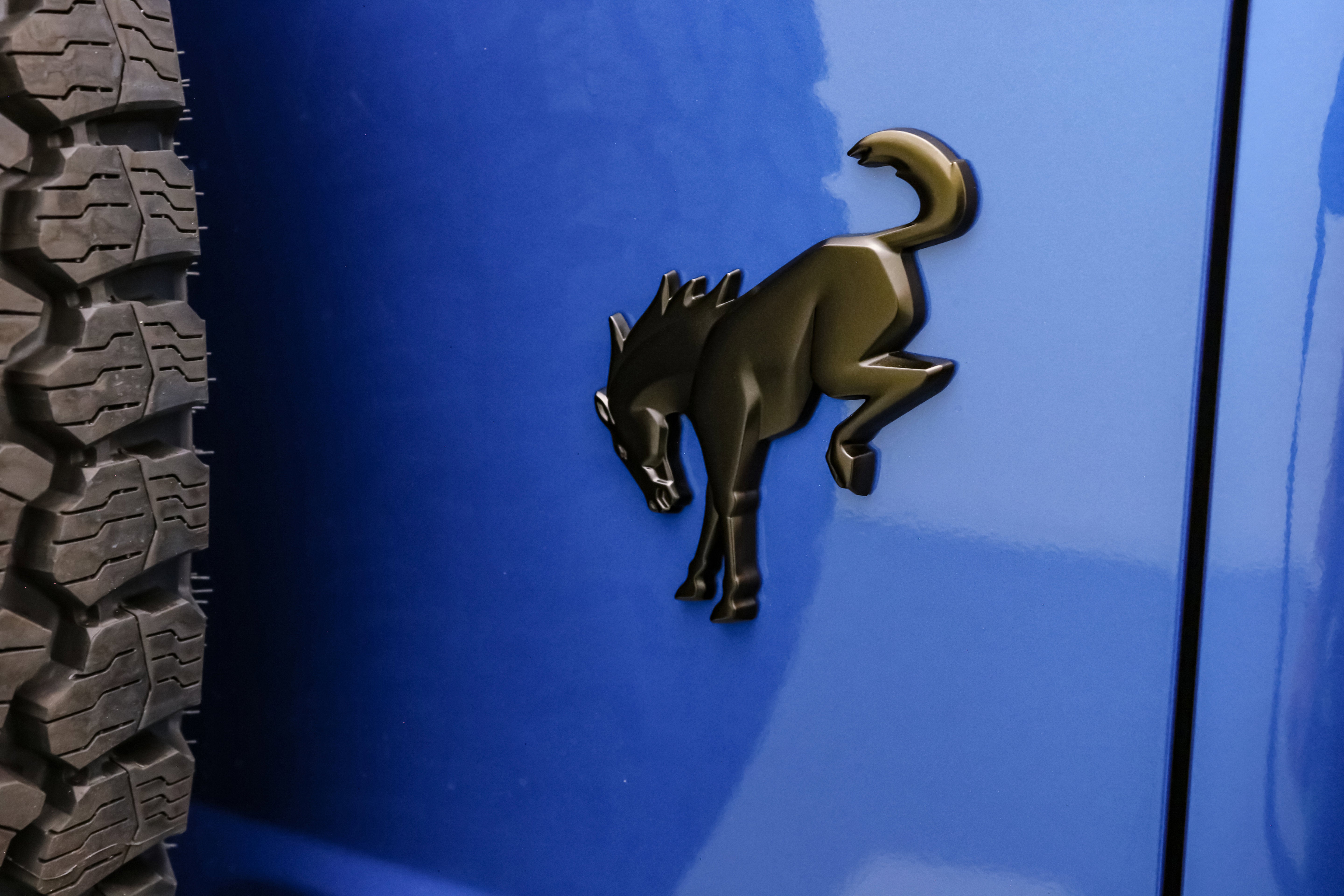 2025 Ford Bronco Big Bend w/Dark Trail Package