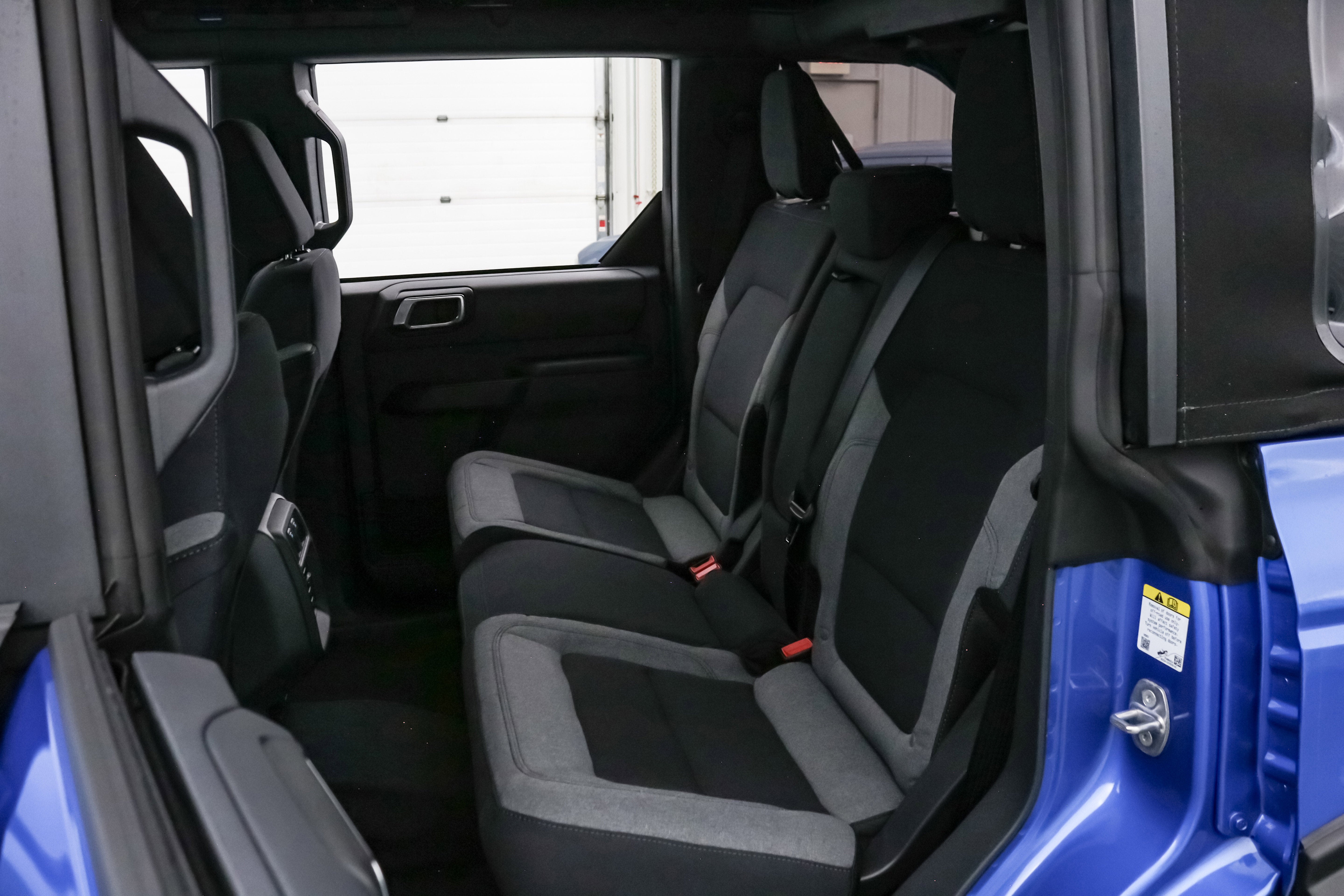 2025 Ford Bronco Big Bend w/Dark Trail Package