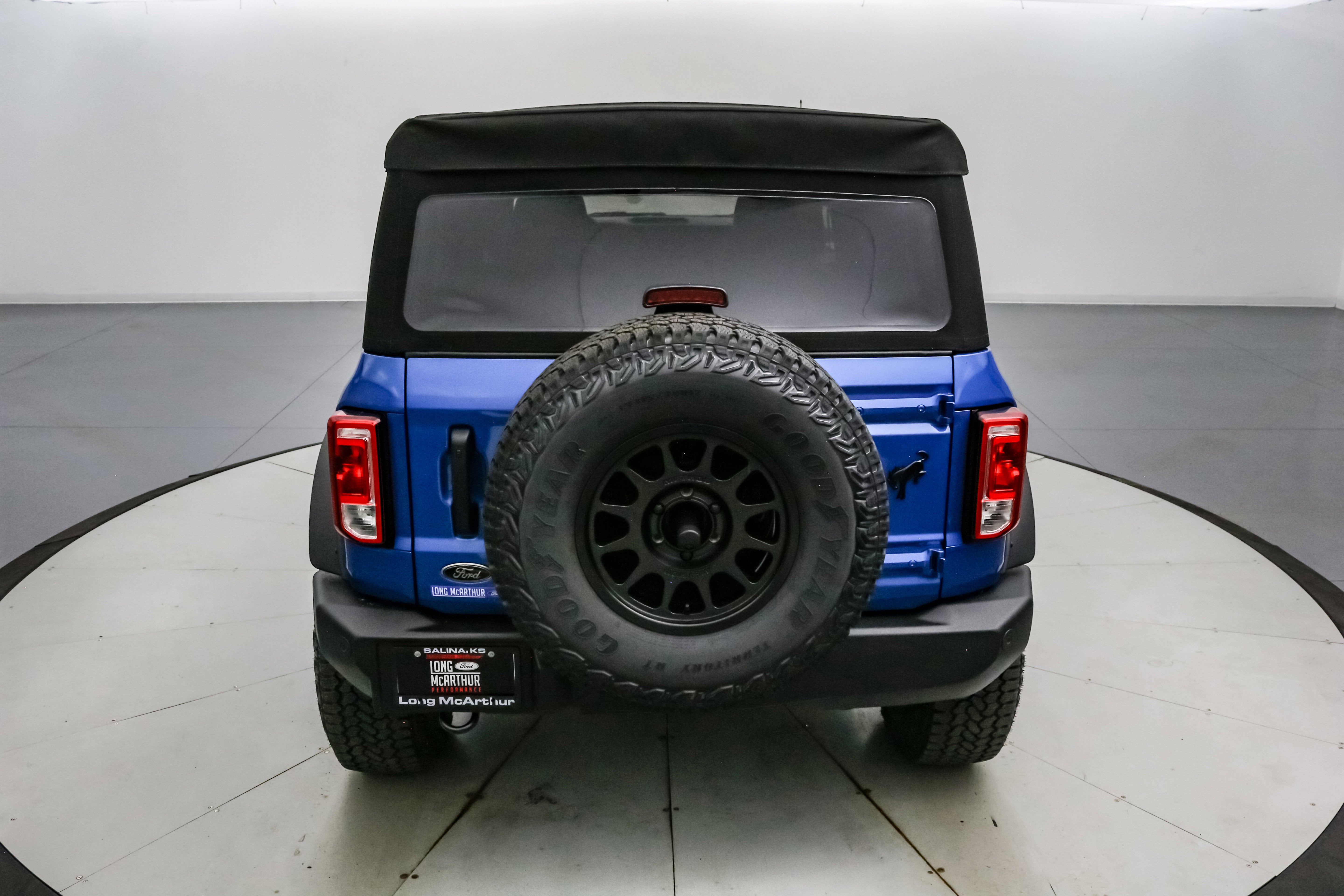 2025 Ford Bronco Big Bend w/Dark Trail Package