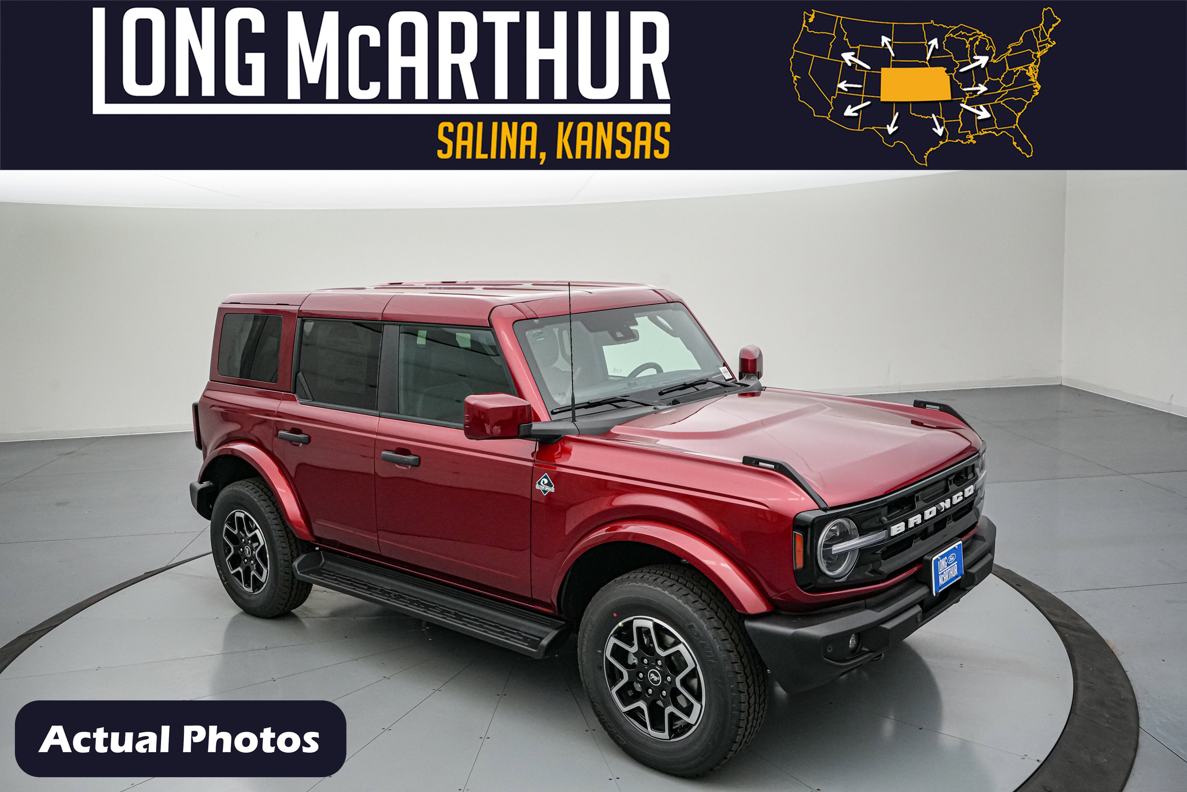 2026 Ford Bronco Outer Banks