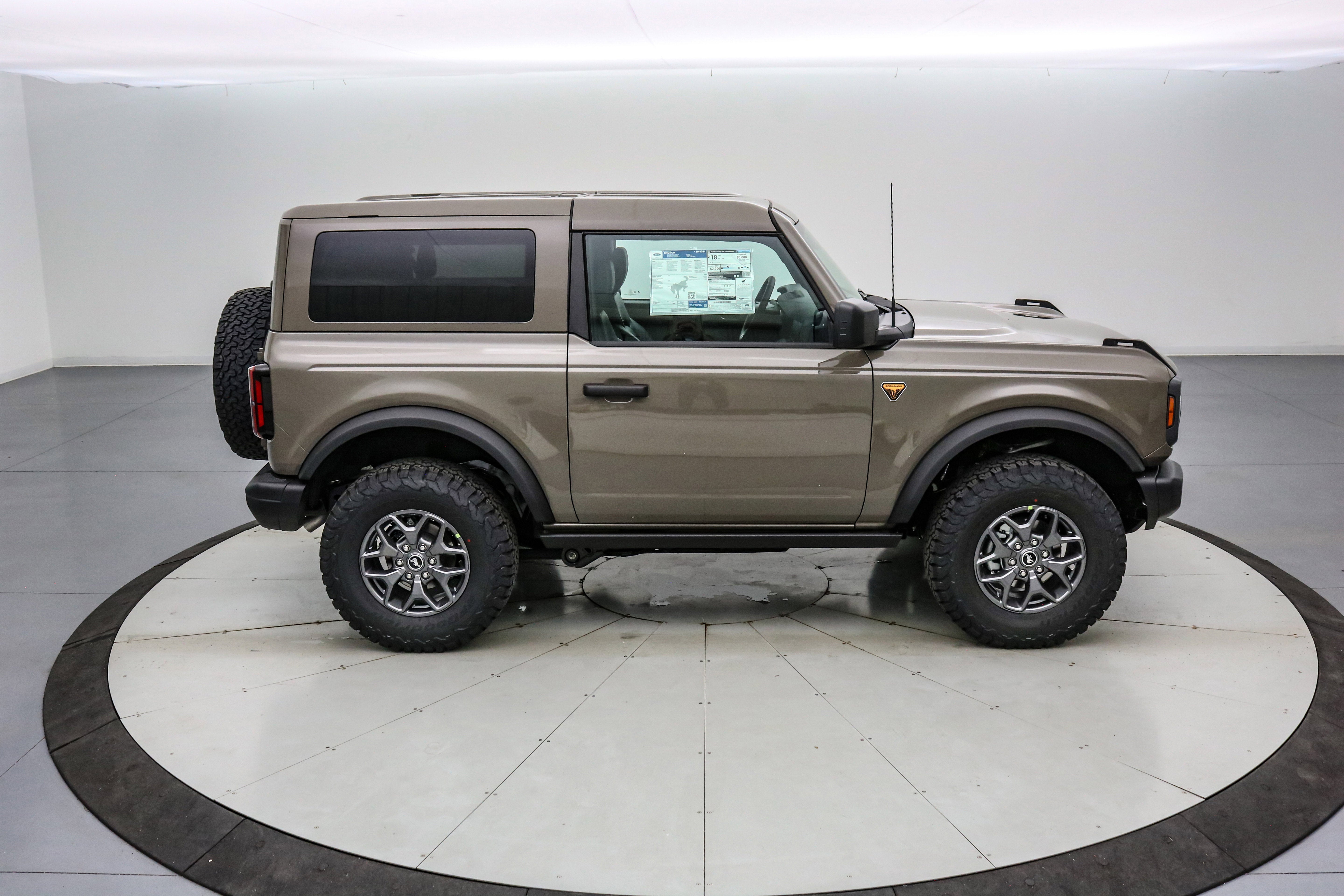 2025 Ford Bronco Badlands