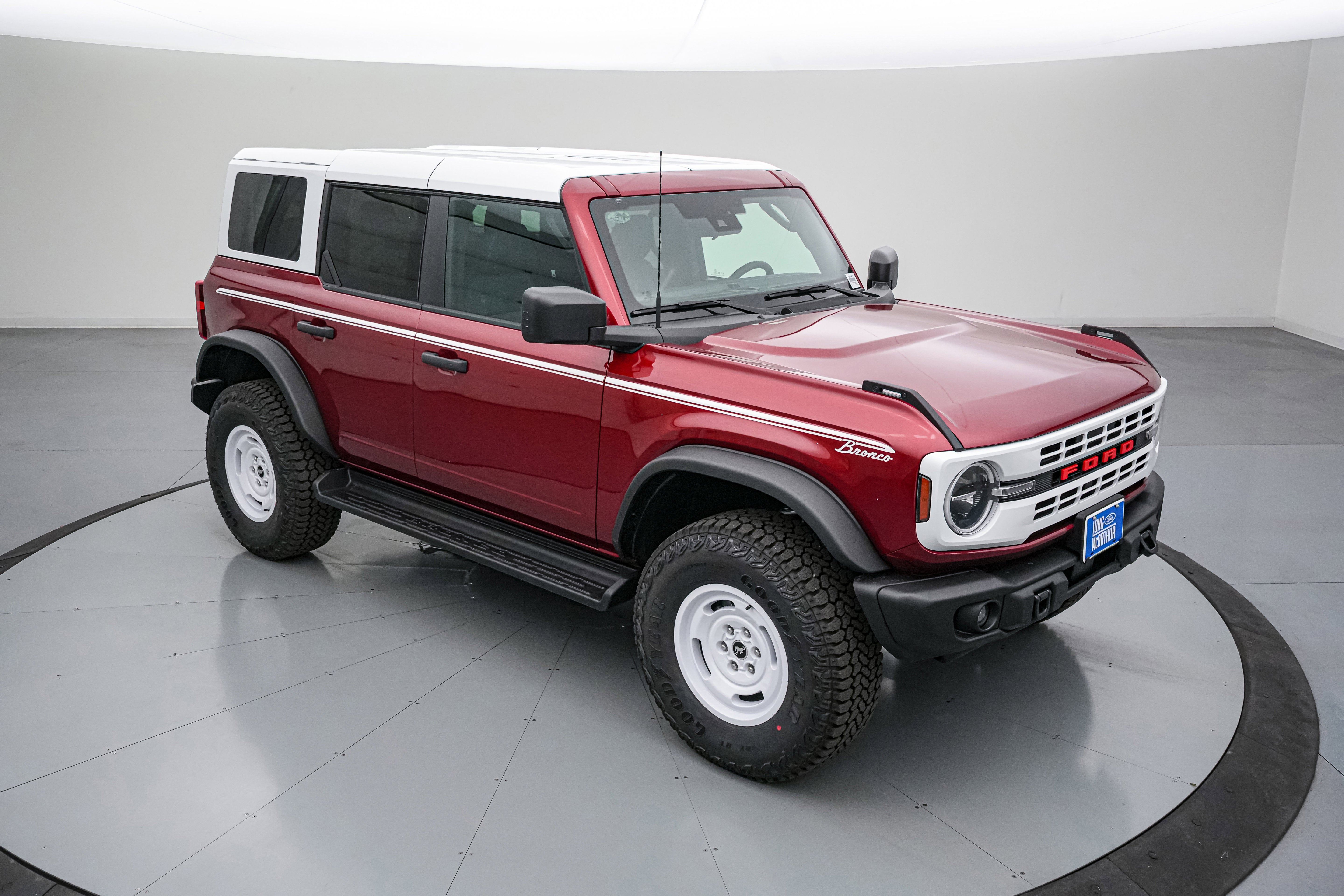 2026 Ford Bronco Heritage Edition