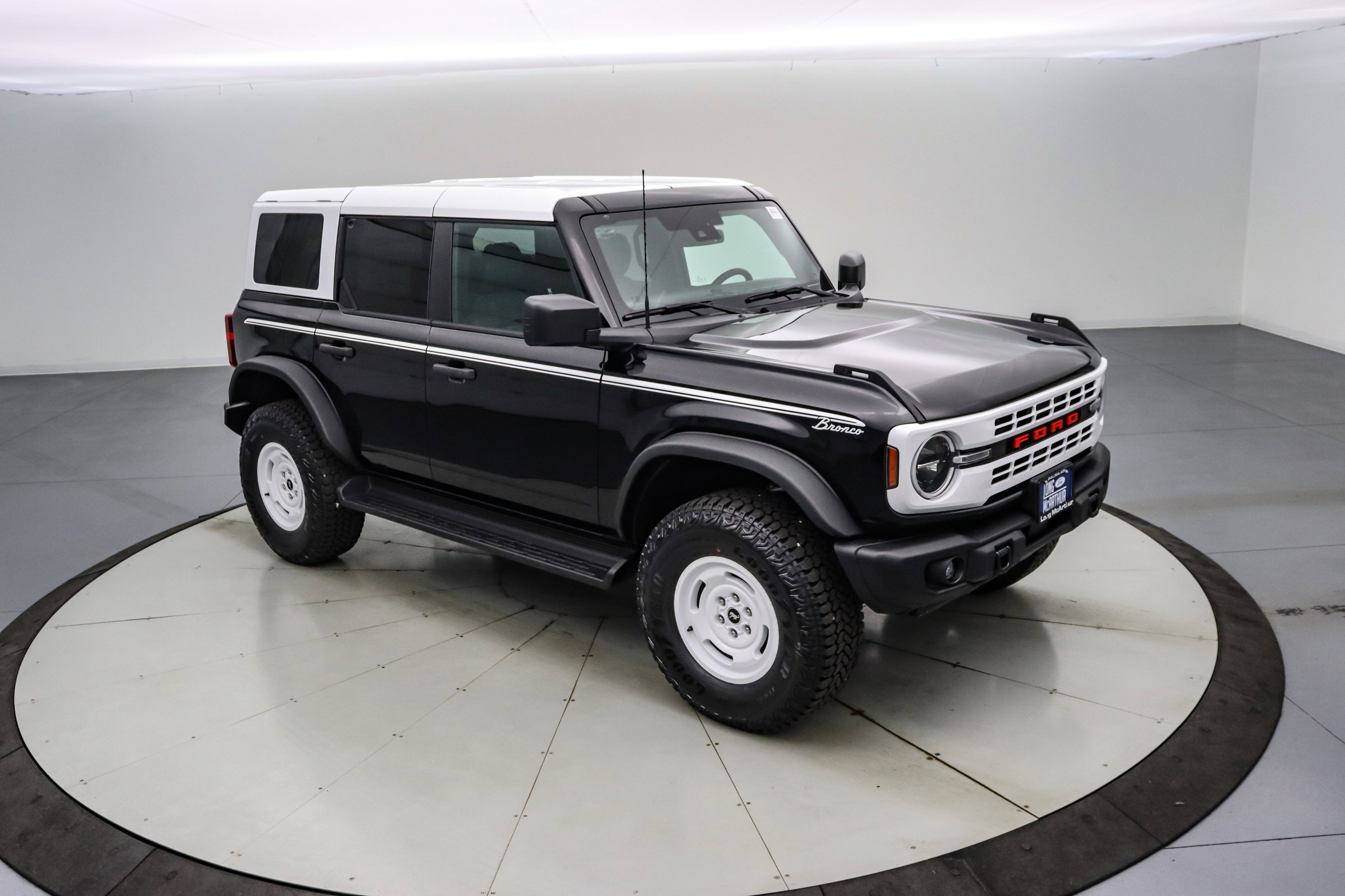 2025 Ford Bronco Heritage Edition