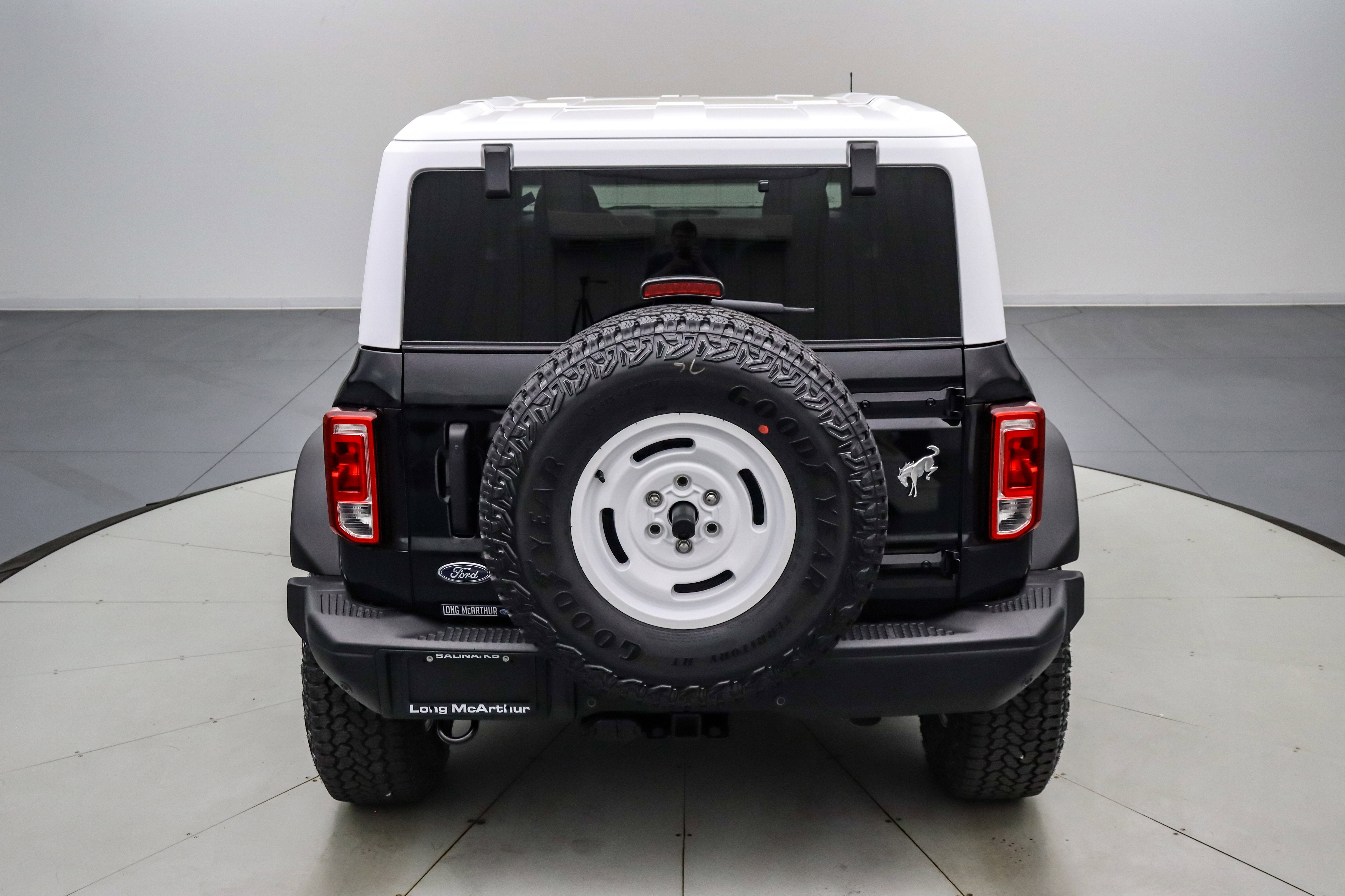 2025 Ford Bronco Heritage Edition