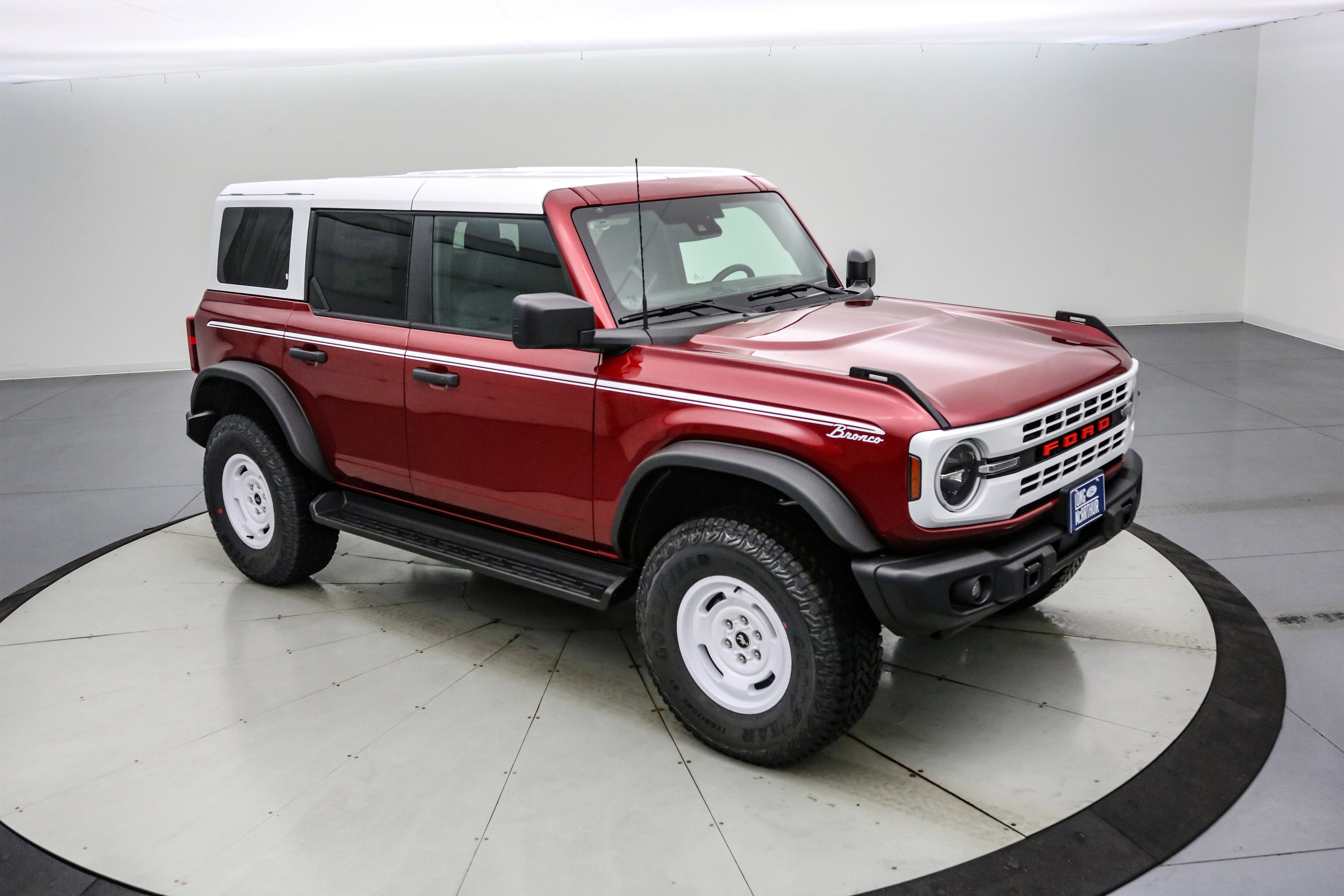 2025 Ford Bronco Heritage Edition