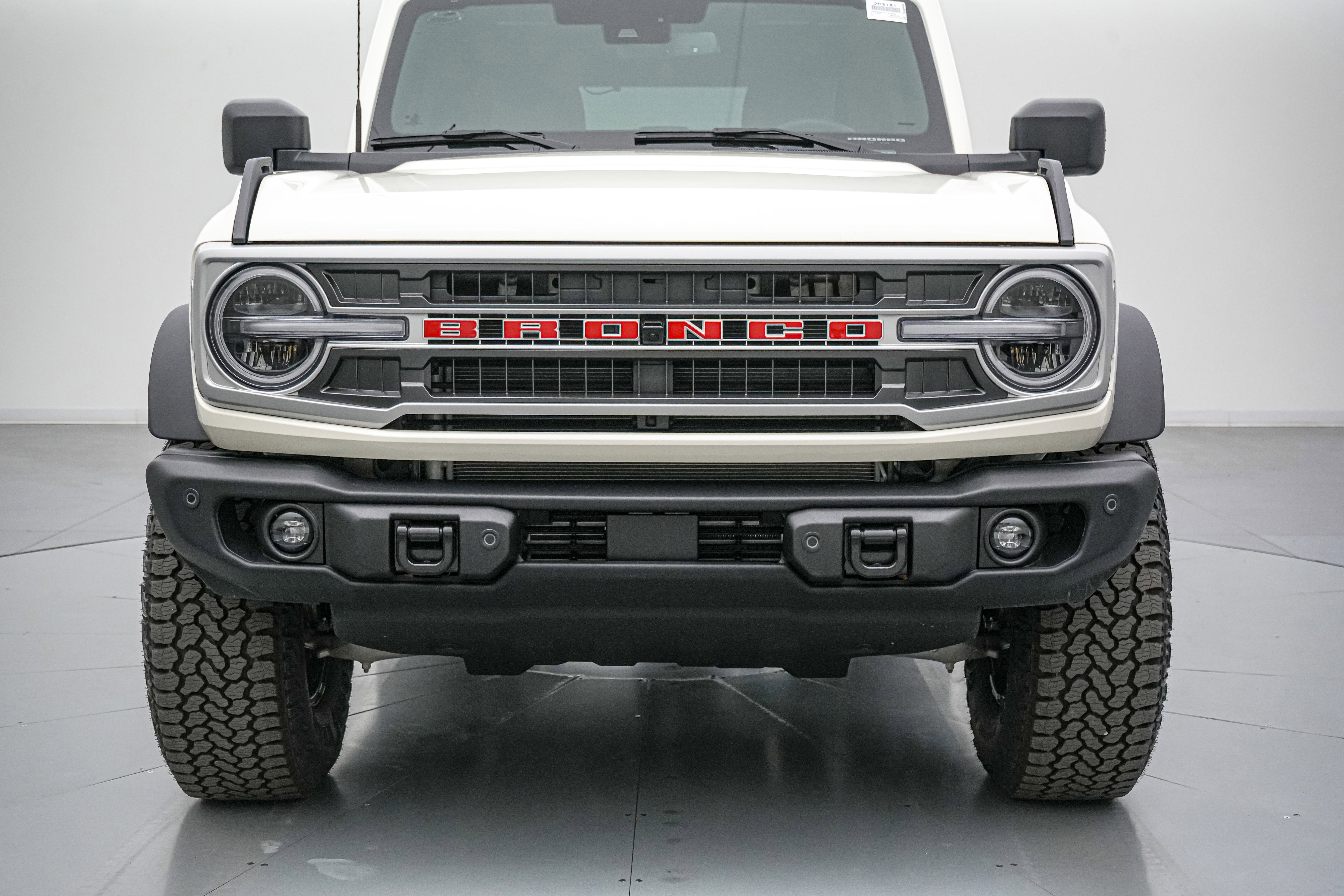2026 Ford Bronco Outer Banks 60th Edition
