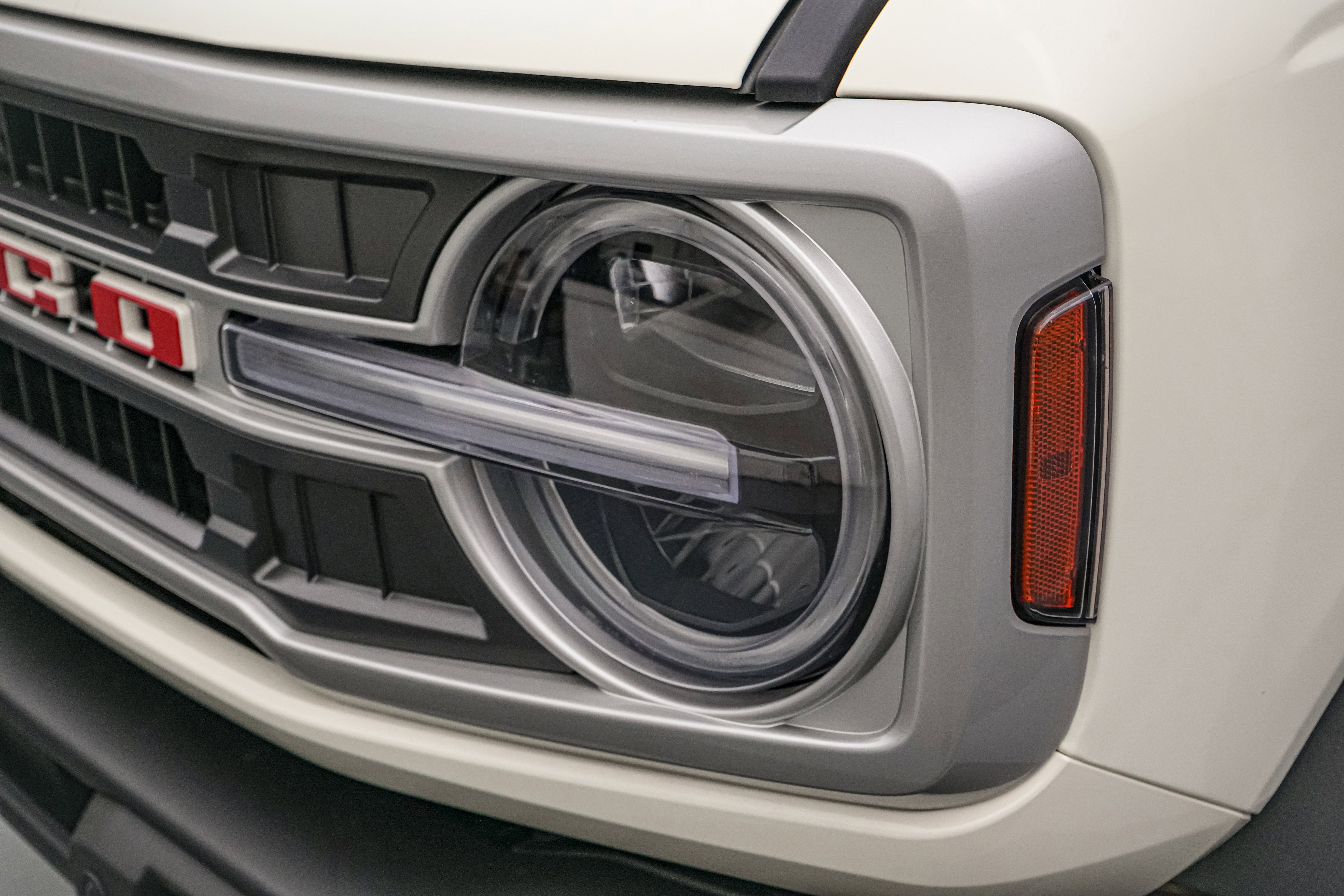 2026 Ford Bronco Outer Banks 60th Edition