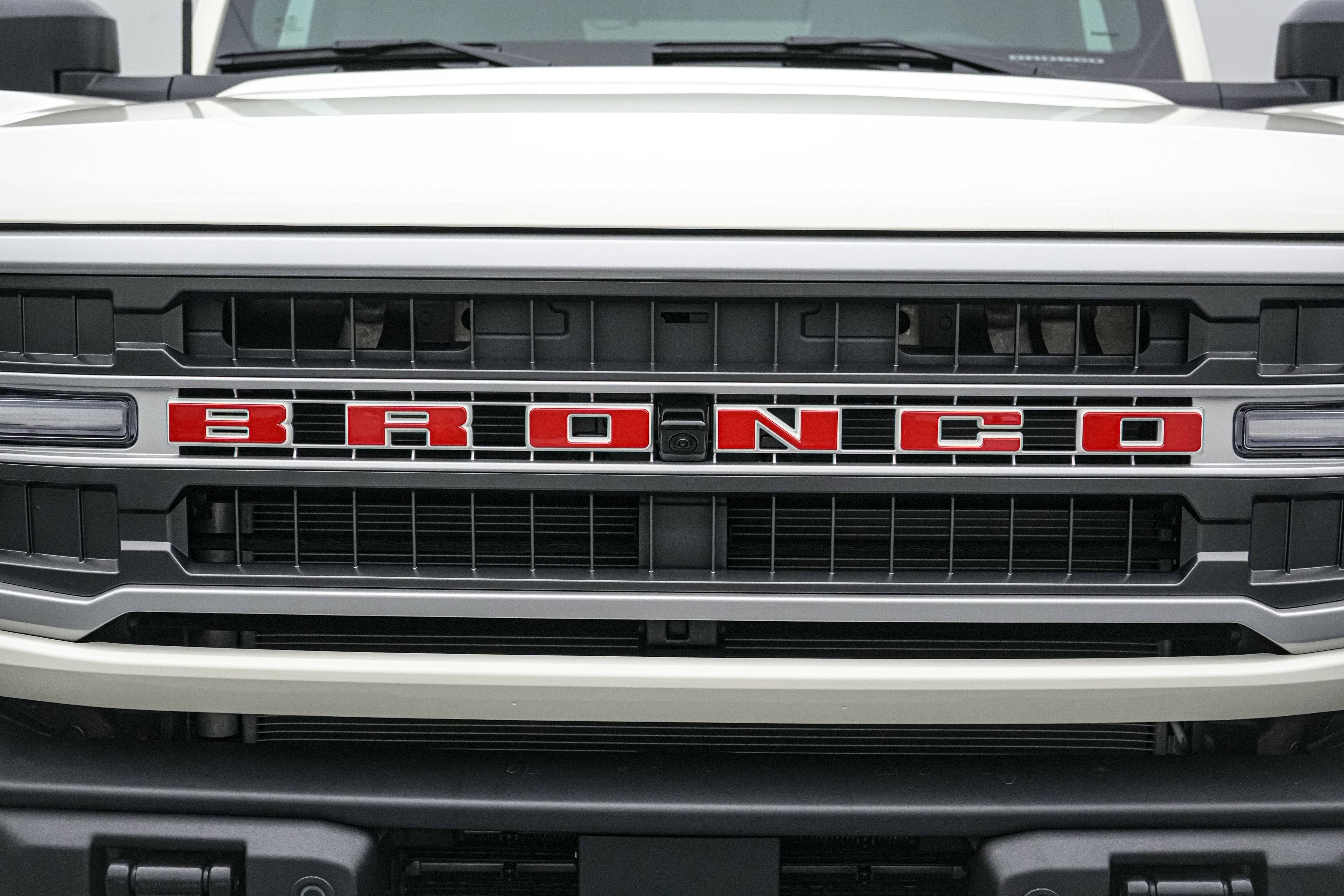 2026 Ford Bronco Outer Banks 60th Edition