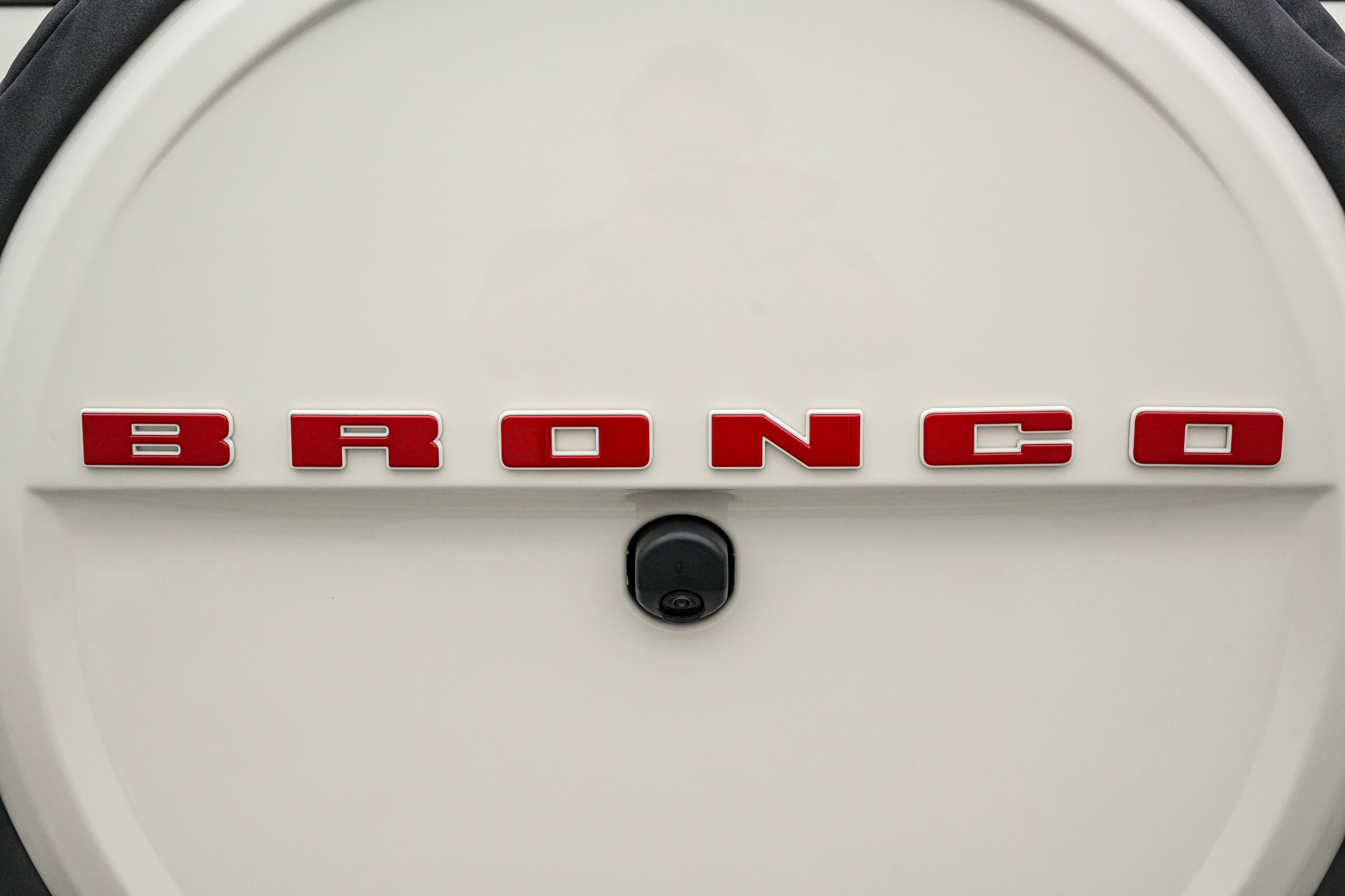 2026 Ford Bronco Outer Banks 60th Edition