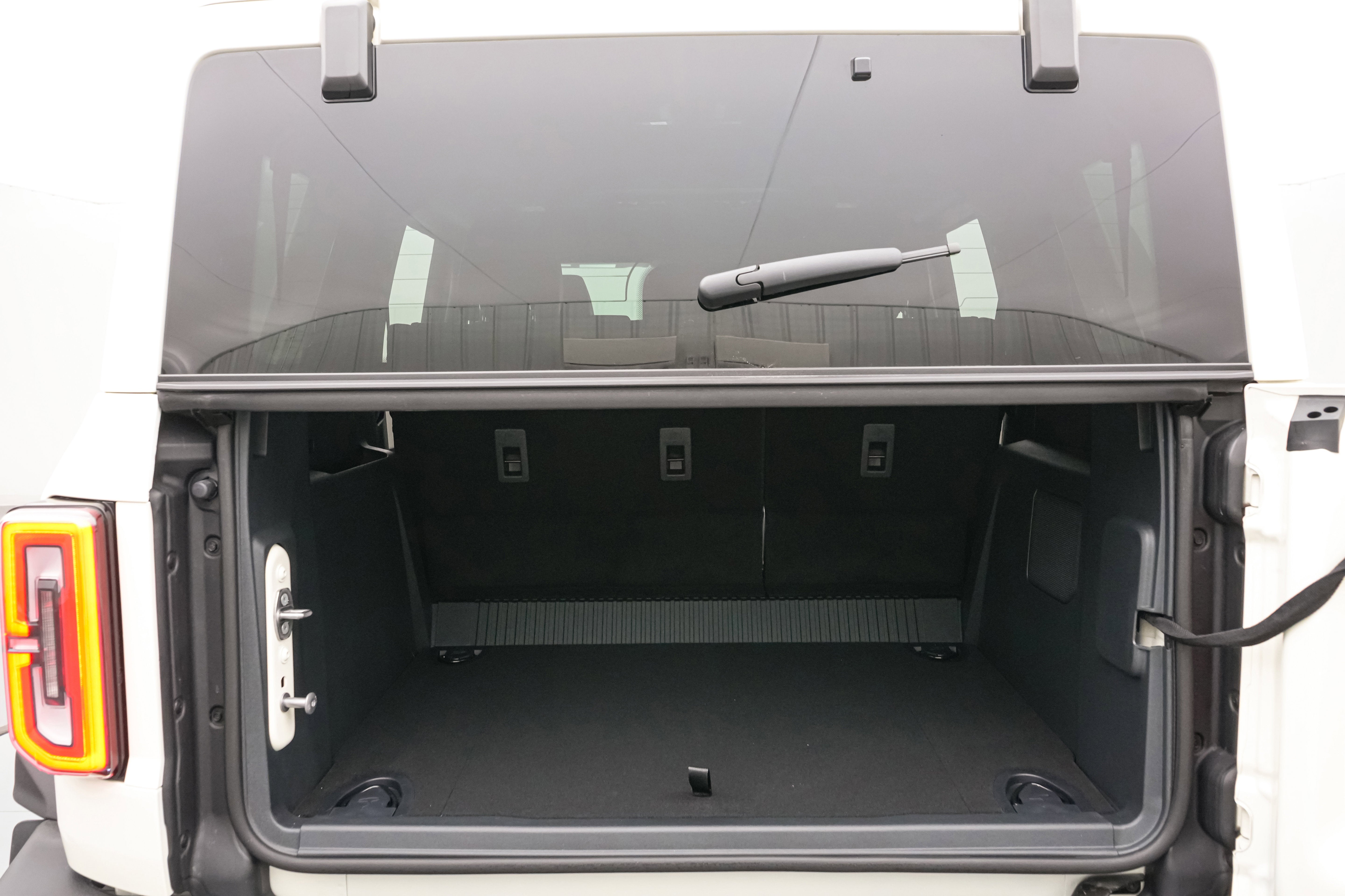 2026 Ford Bronco Outer Banks 60th Edition