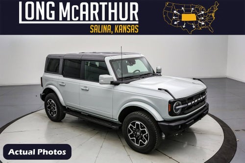 2024 Ford Bronco Outer Banks