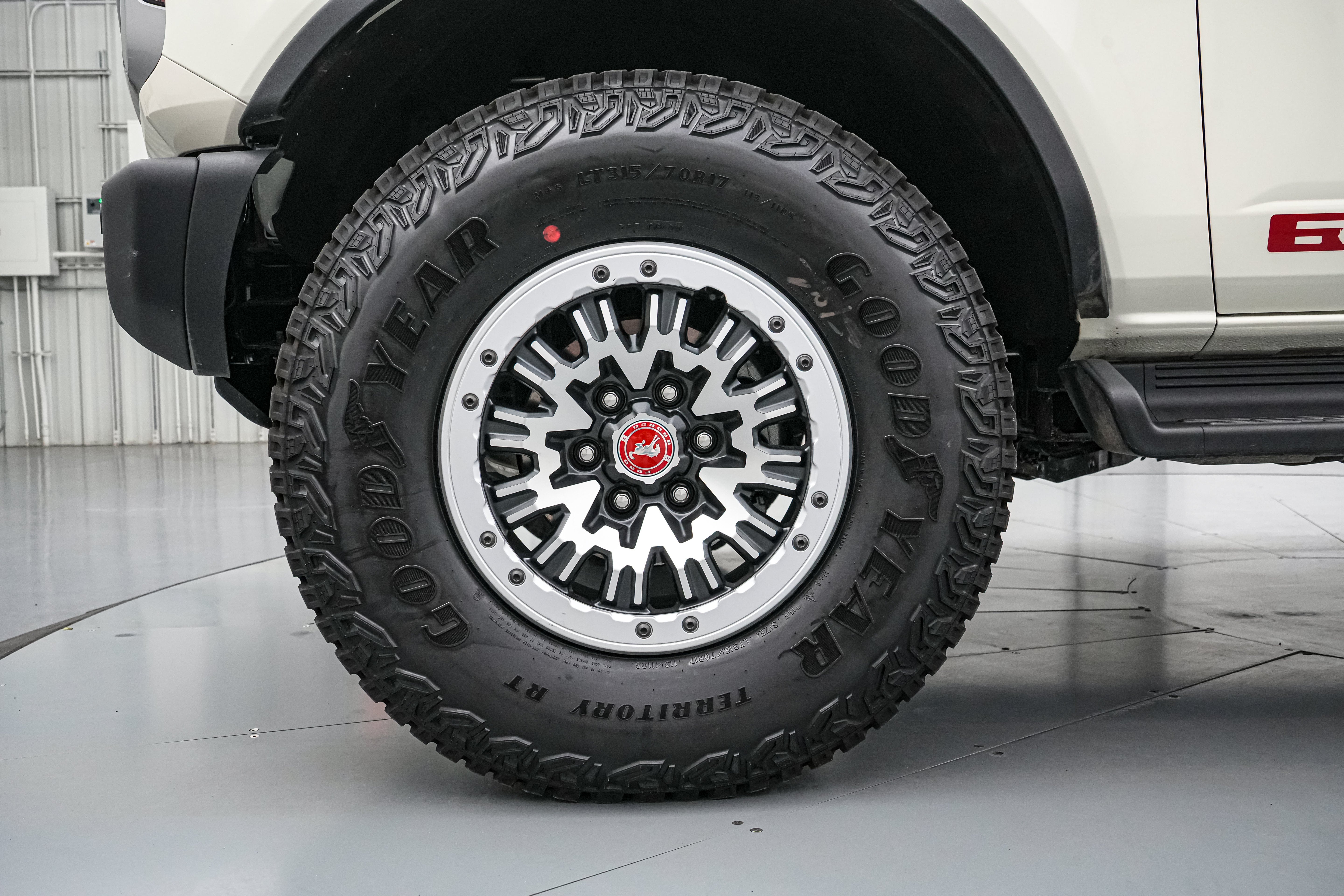 2026 Ford Bronco Outer Banks w/60th Anniversary