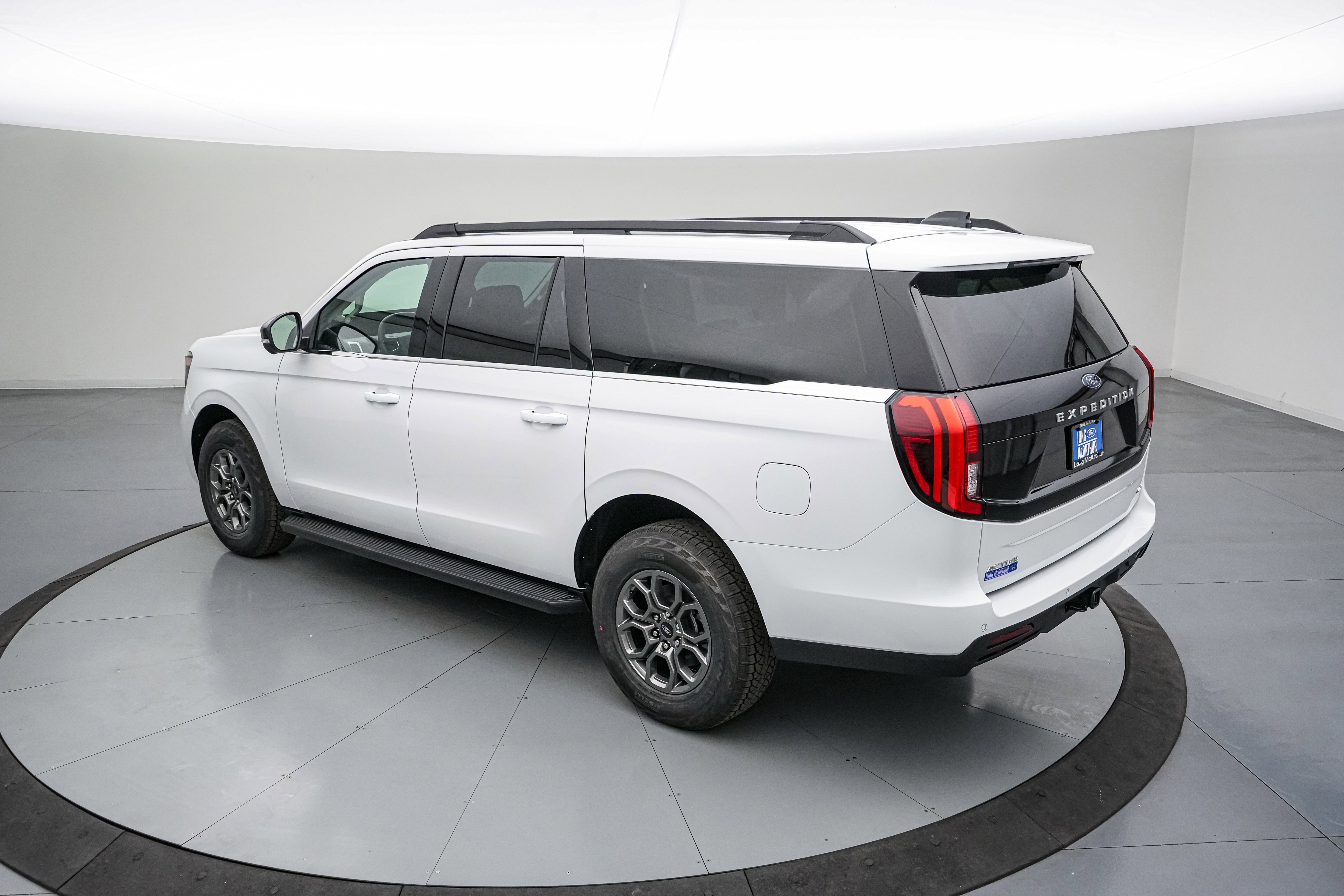 2026 Ford Expedition Max Active
